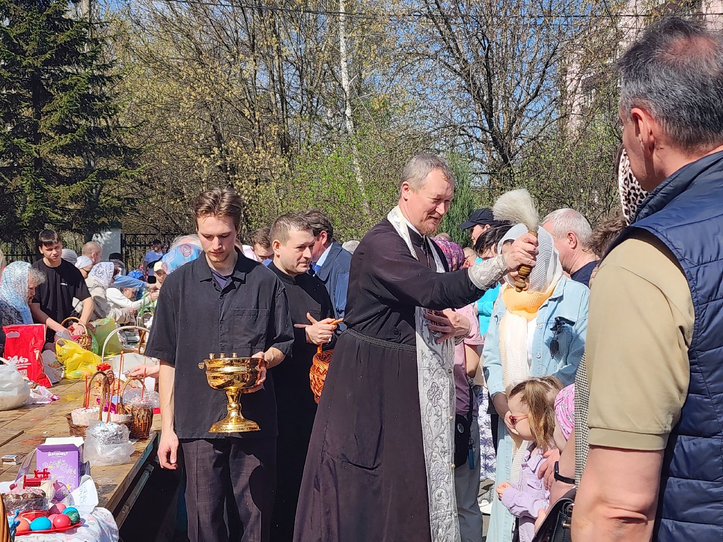 мытищи, Освещение куличей,