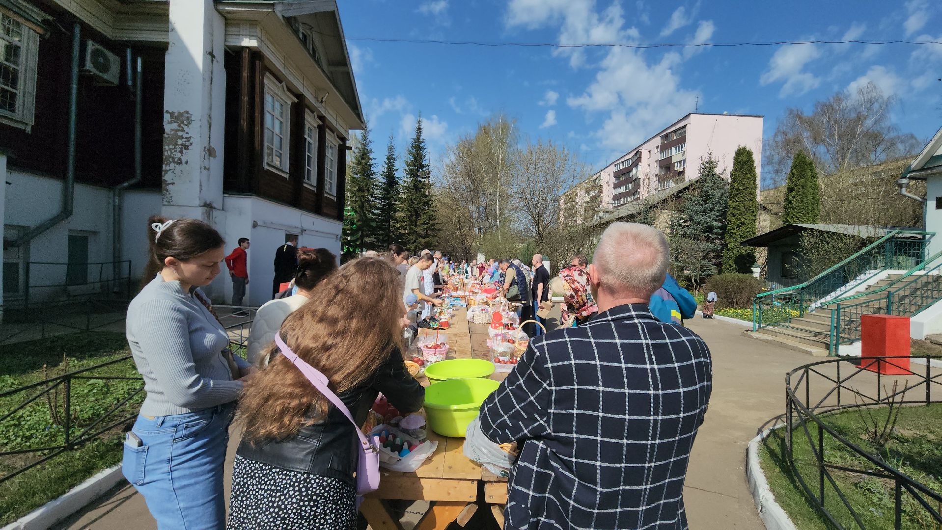 мытищи, Освещение куличей,