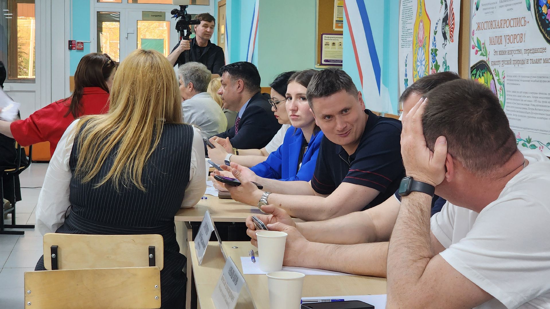 выездная администрация, Лобня, сквер защитников москвы,