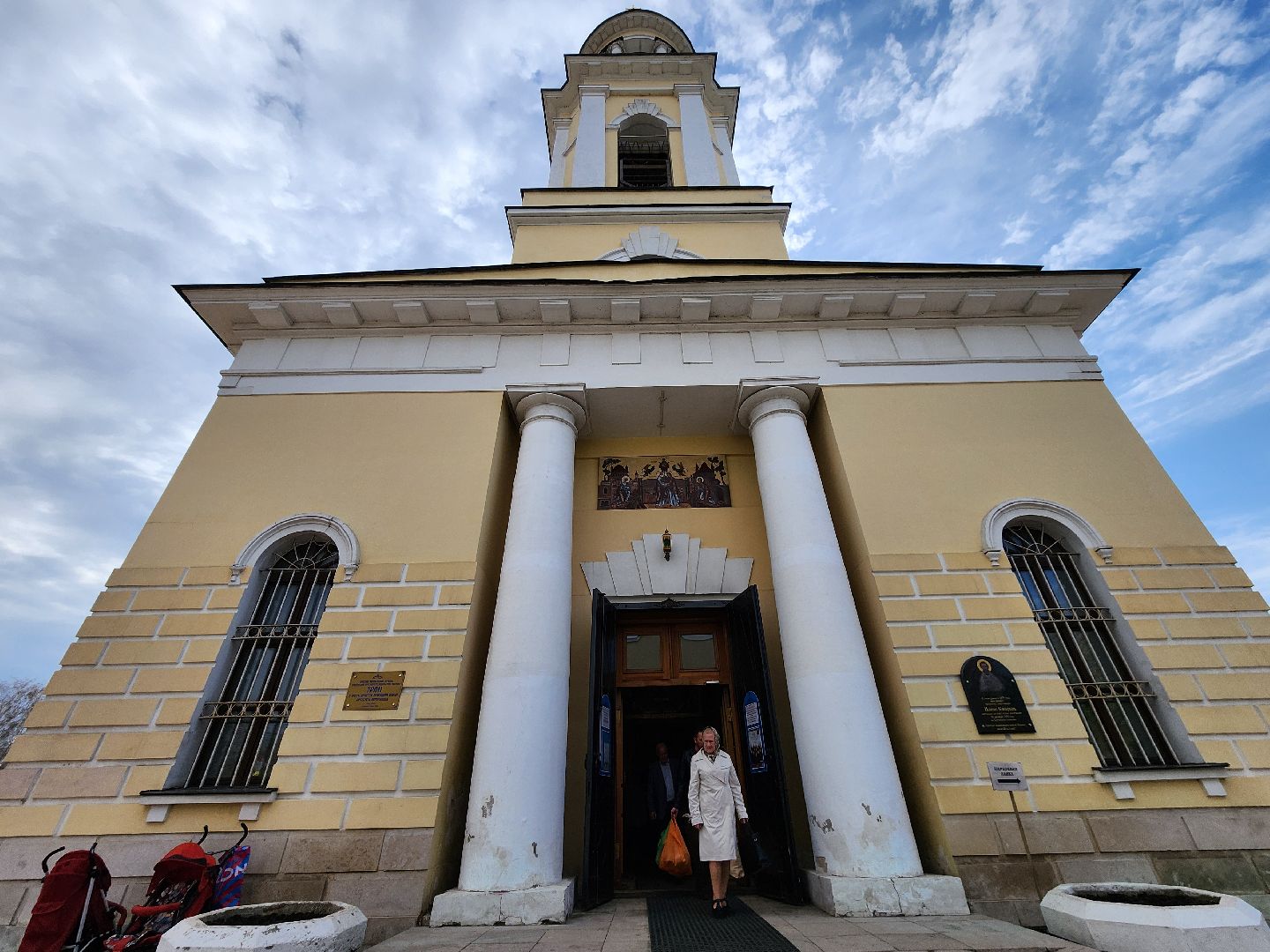 Чехов, Пасха, Великая Суббота, освящение куличей, освящение яиц, святая вода, праздничные богослужения, Анно-Зачатьевский храм,христианский праздник,