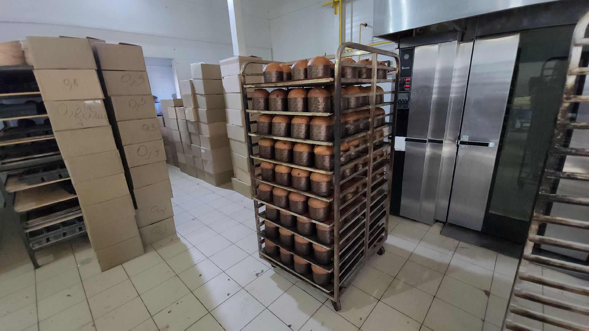 серпухов, монастырская пекарня, владычный монастырь, пасха в серпухове,