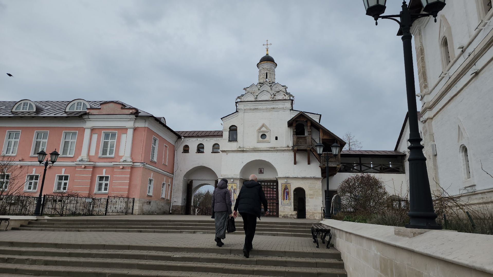 серпухов, владычный монастырь, игуменья алексия, пасха в серпухове,