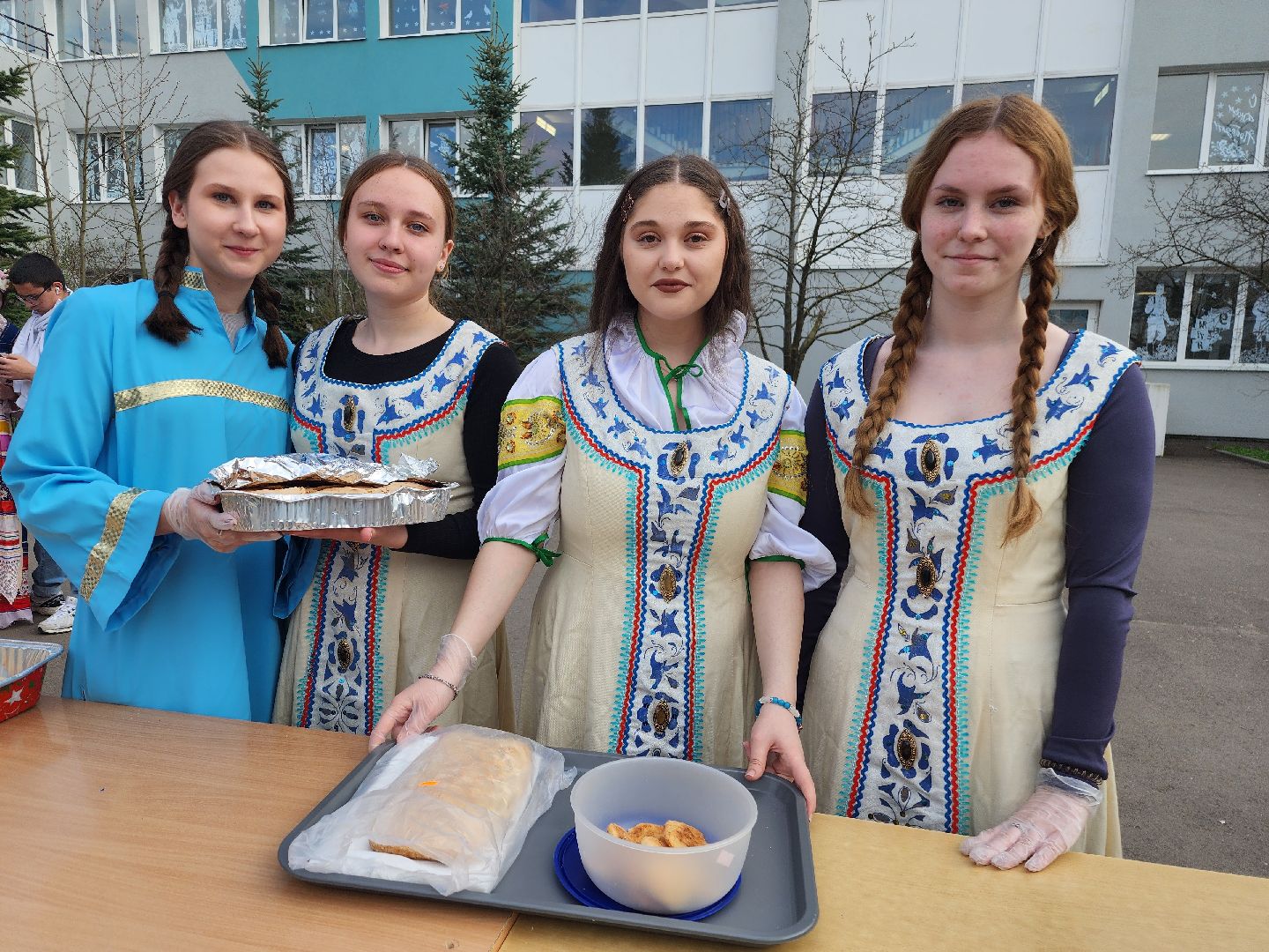 фрязино, пасха, благотворительная ярмарка, лицей,