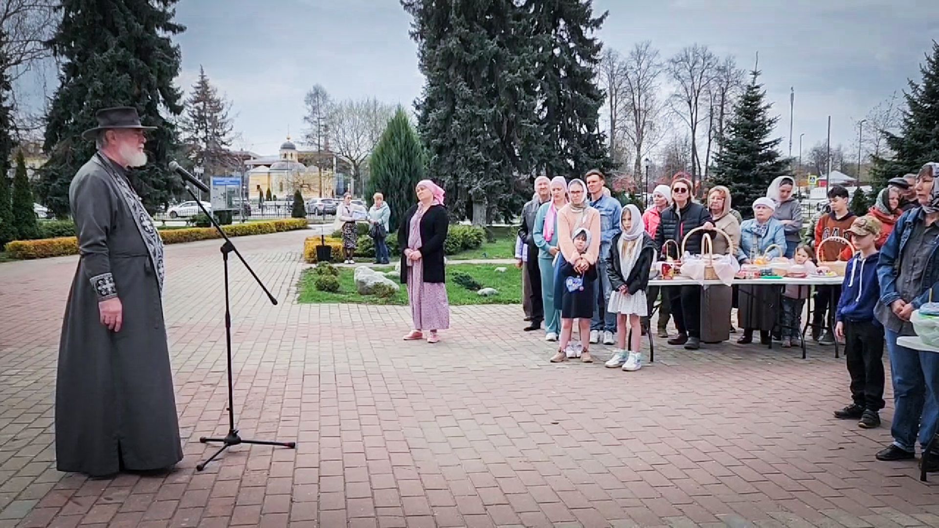 бронницы , пасха, освящение куличей,