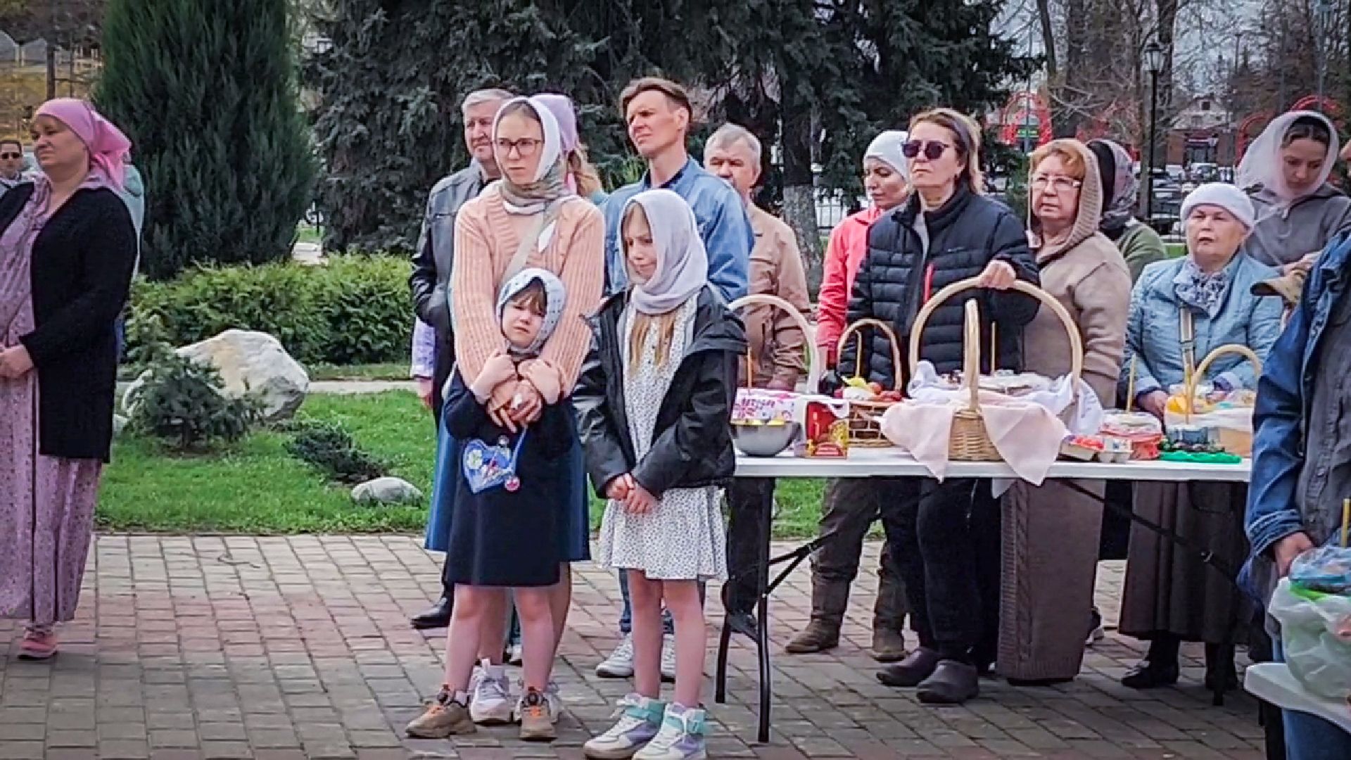 бронницы , пасха, освящение куличей,