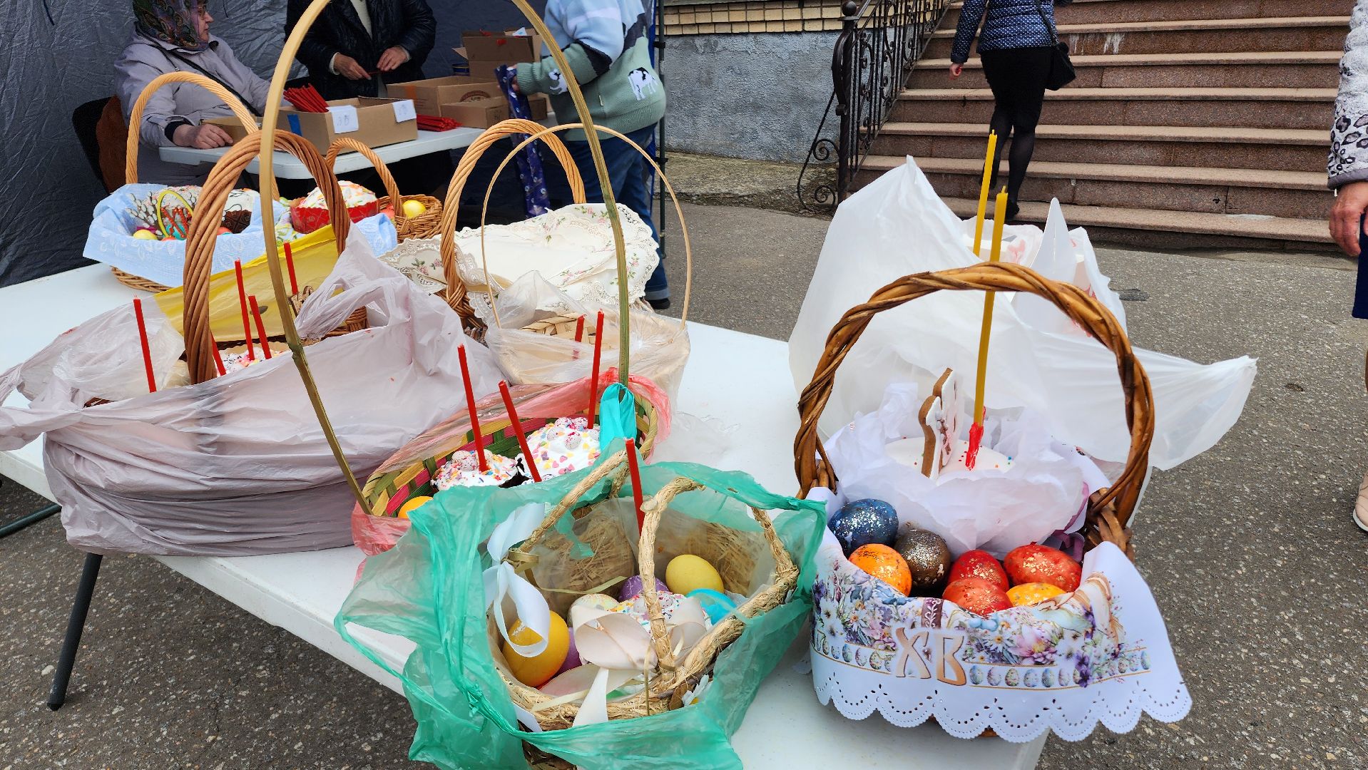 домодедово, пасха, кулич, освящение куличей, святая вода, церковь, собор, храм,