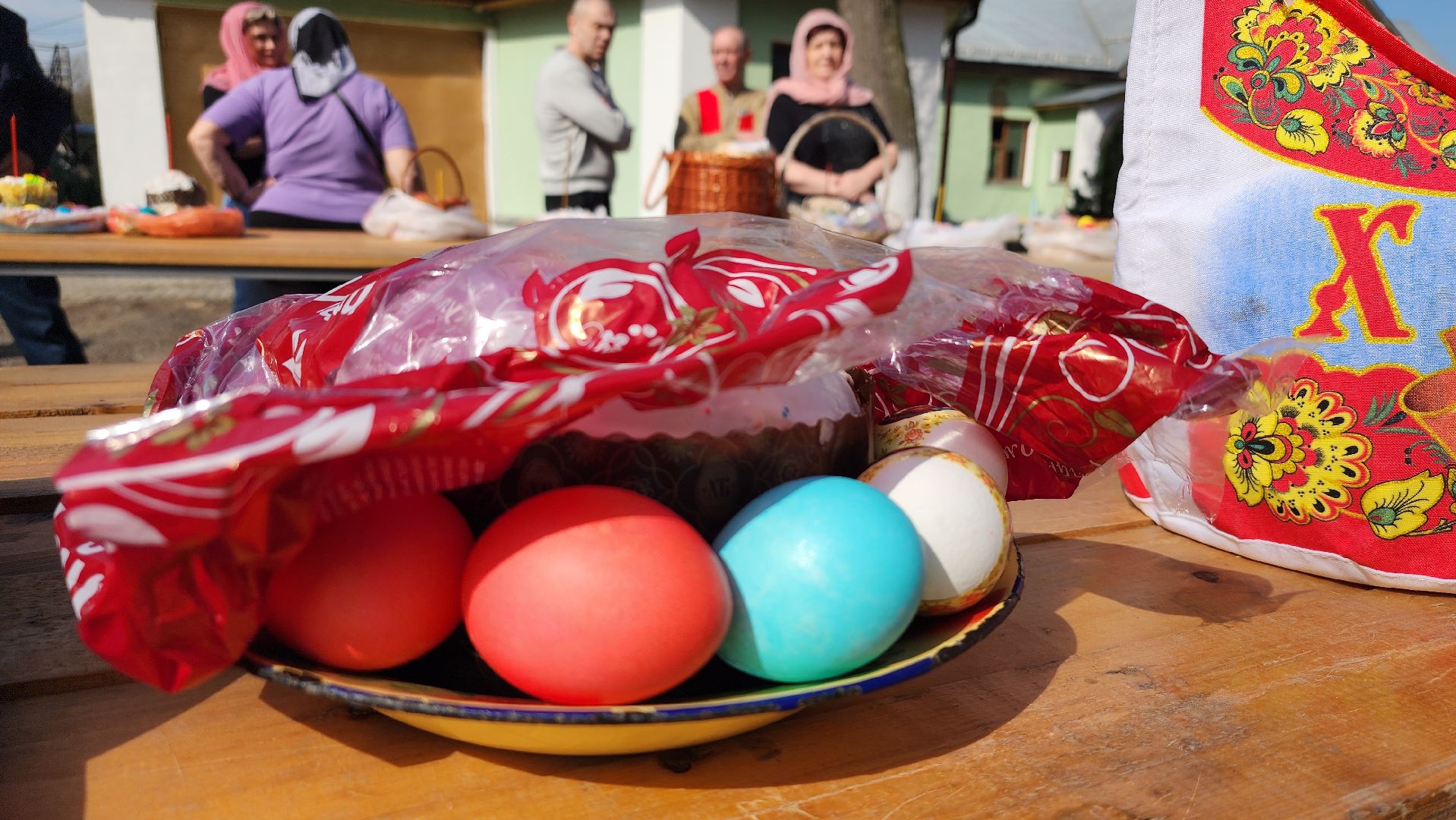 Пасха, освящение куличей,  Троицкий храм, Старая Купавна, Богородский городской округ,