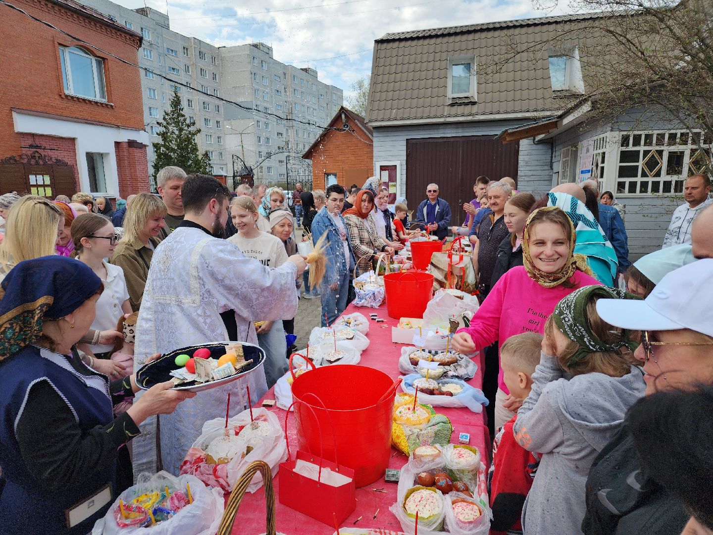 пасха, освящение куличей, орехово-зуевский округ,