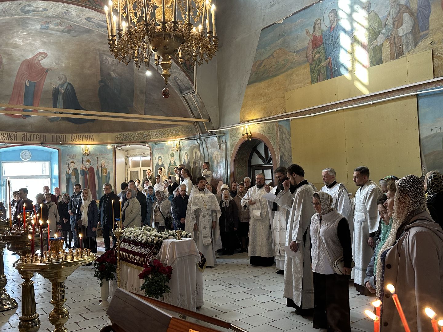 храм петра и павла, сергиев посад, освящение куличей, религия, пасха,