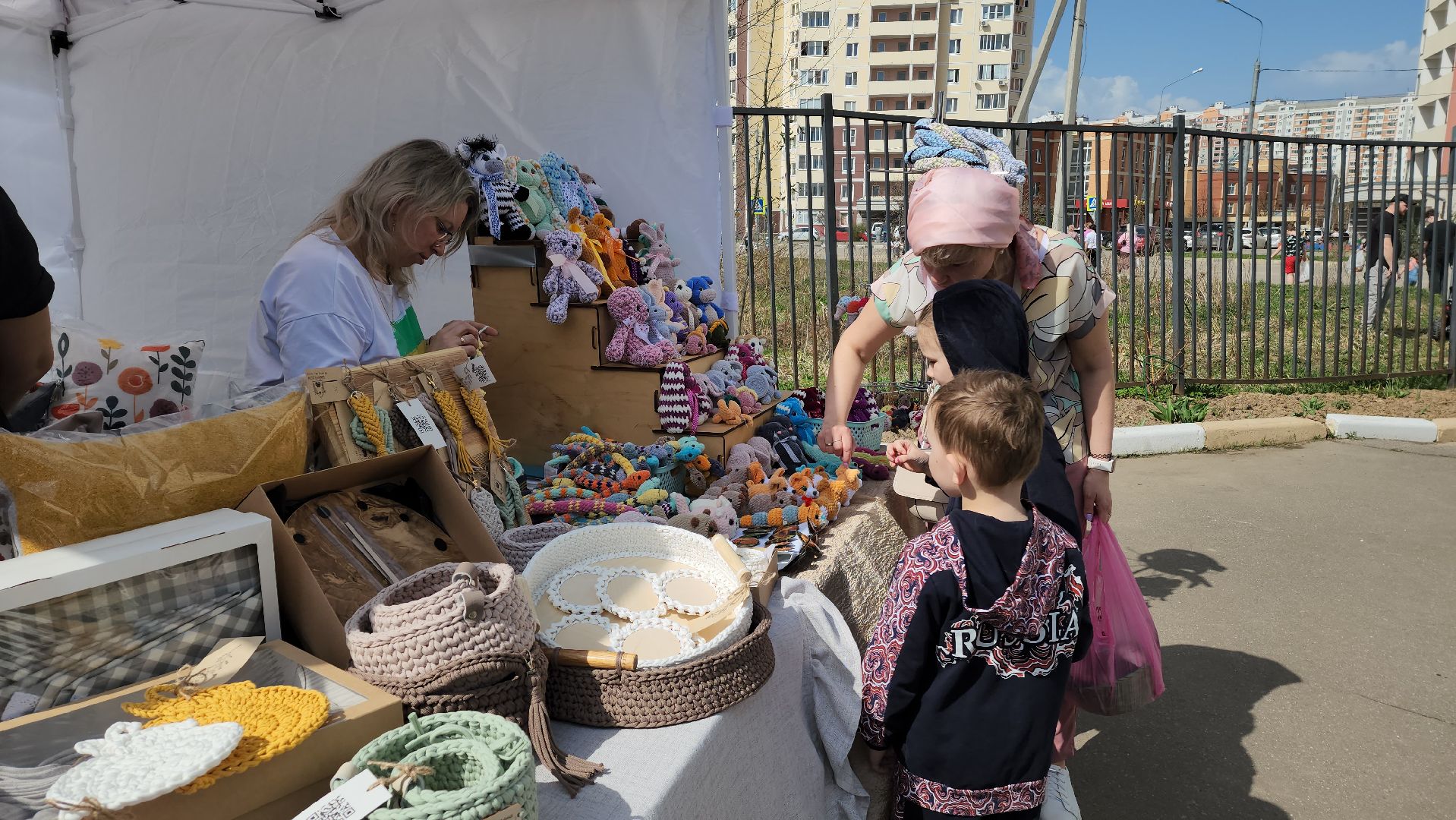 Пасха, Ярмарка, мастерицы, Лобня, благотворительная ярмарка,