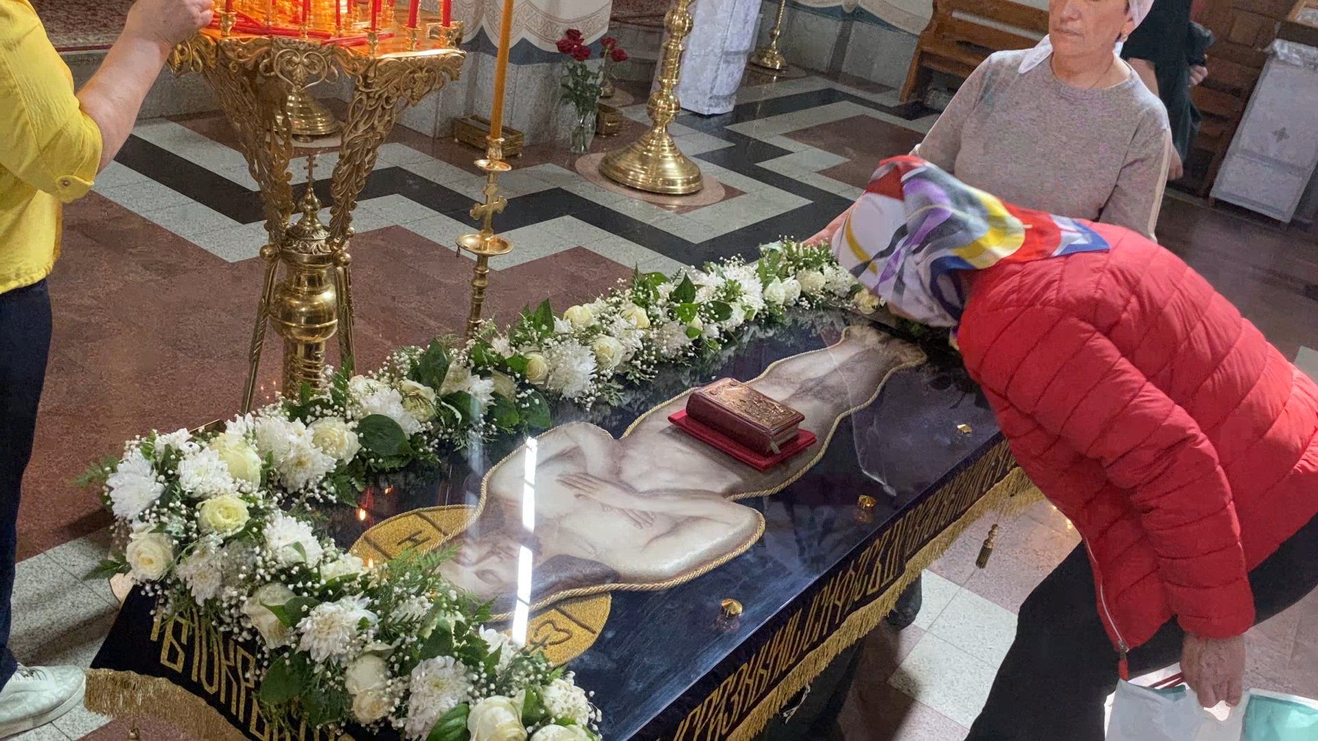 храм РВСН, храм во власихе, пасхальное богослужение, плащаница Иисуса Христа,