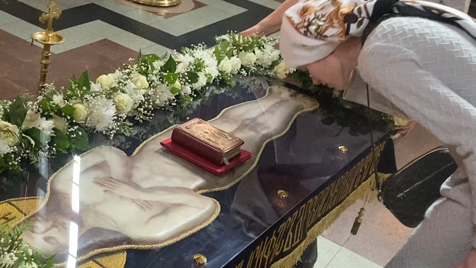 храм РВСН, храм во власихе, пасхальное богослужение, плащаница Иисуса Христа,