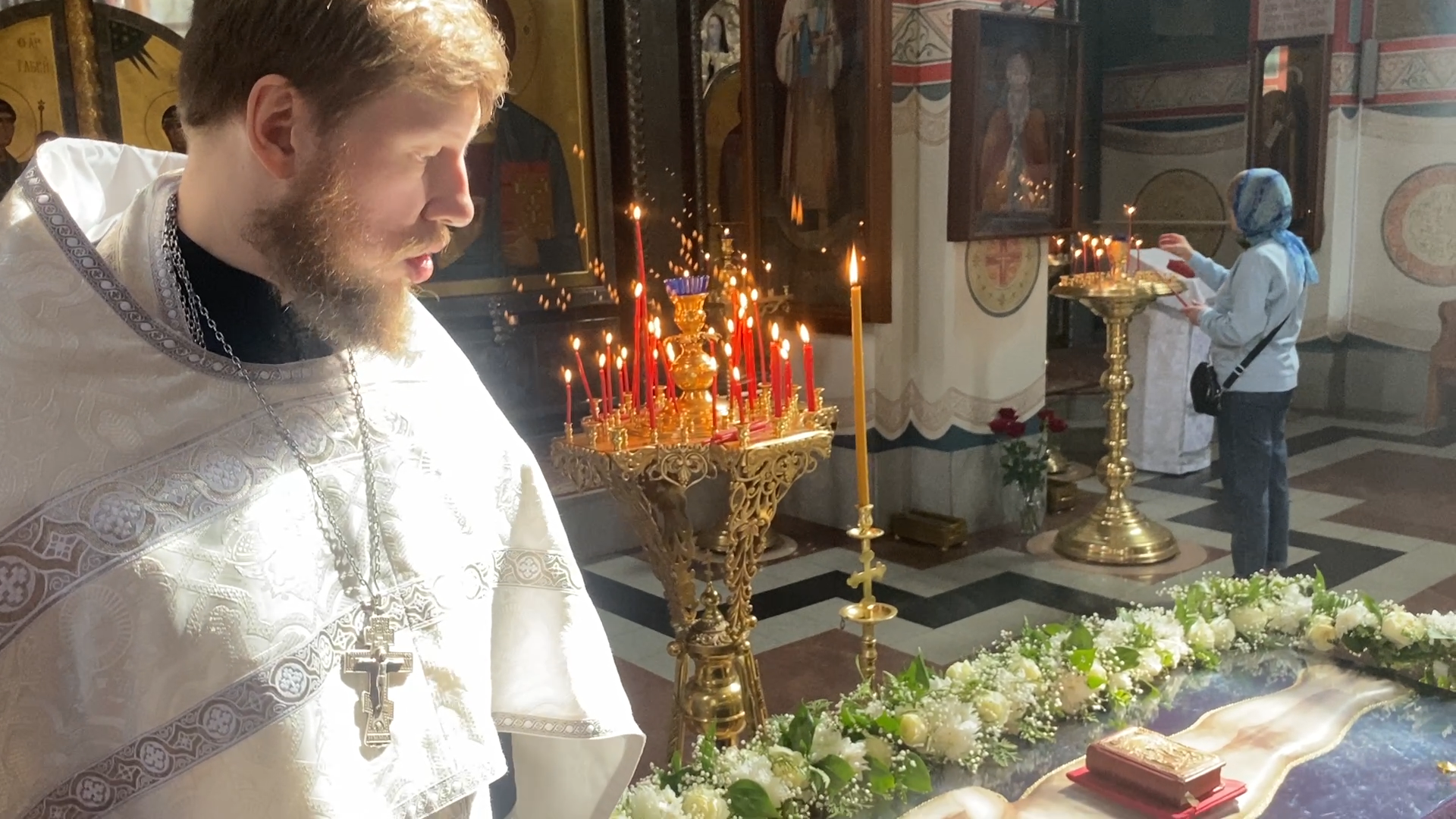 храм РВСН, храм во власихе, пасхальное богослужение, плащаница Иисуса Христа,