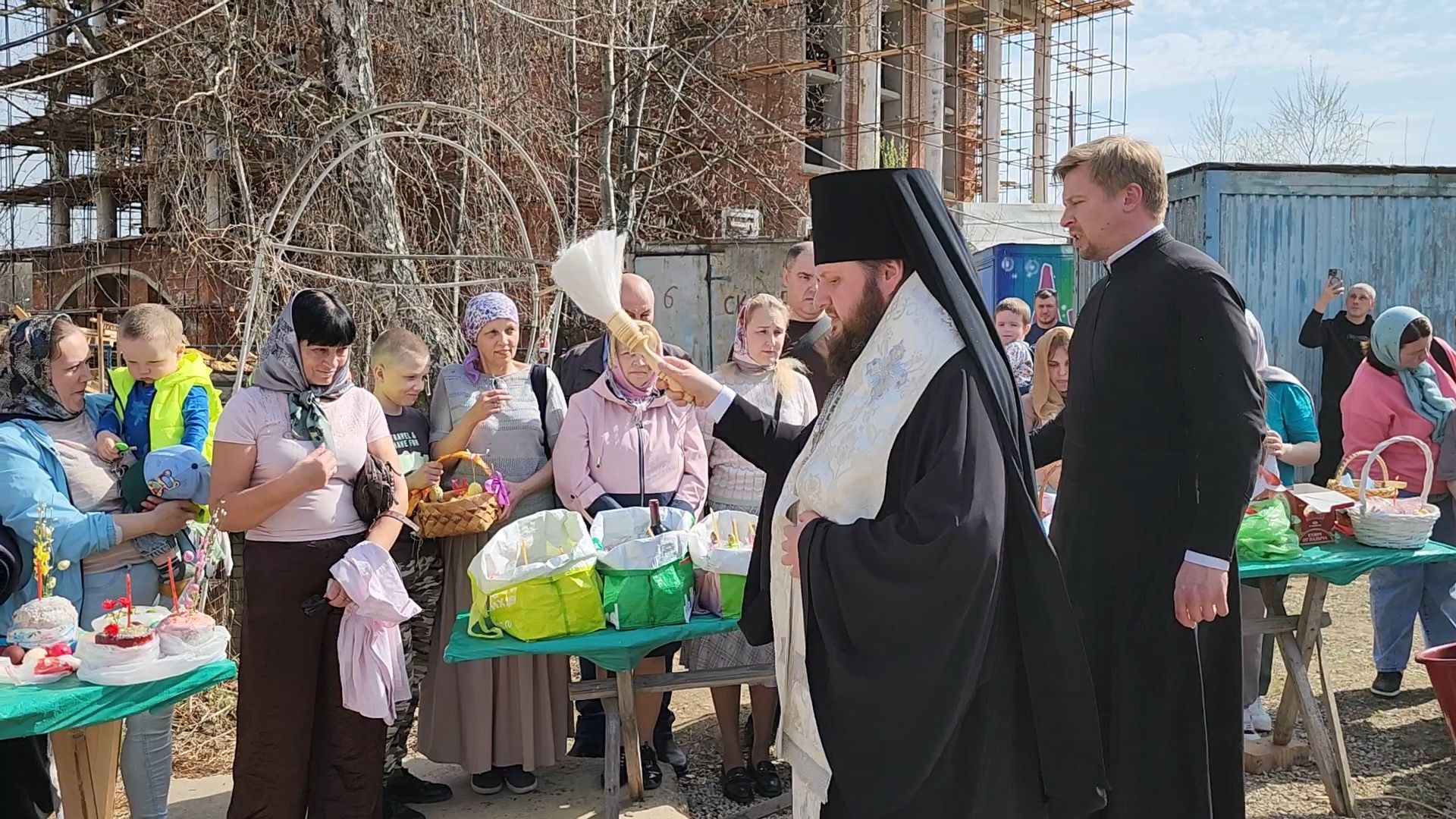 Подольск, Пасха, архиепископ аксий, освящение куличей,