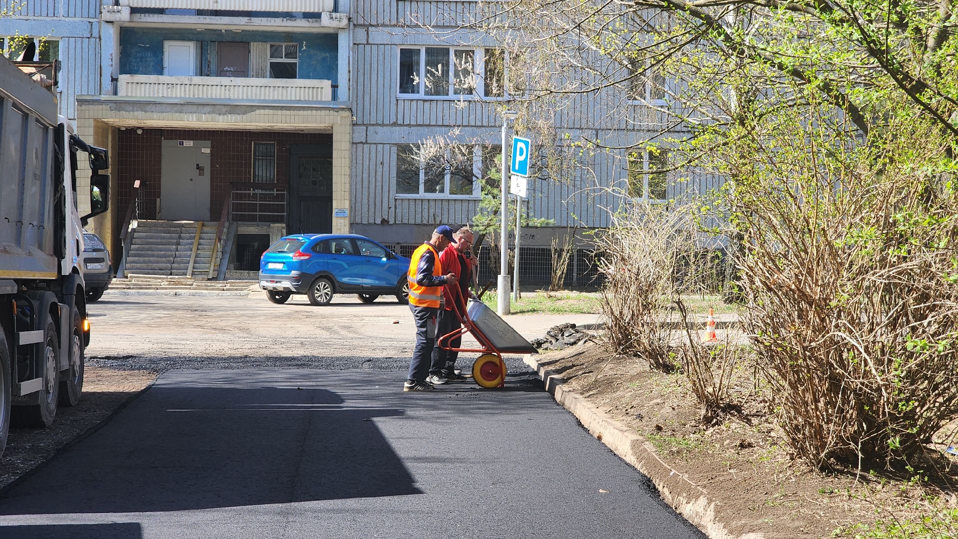 протвино, благоустройсво, асфальт во дворах,