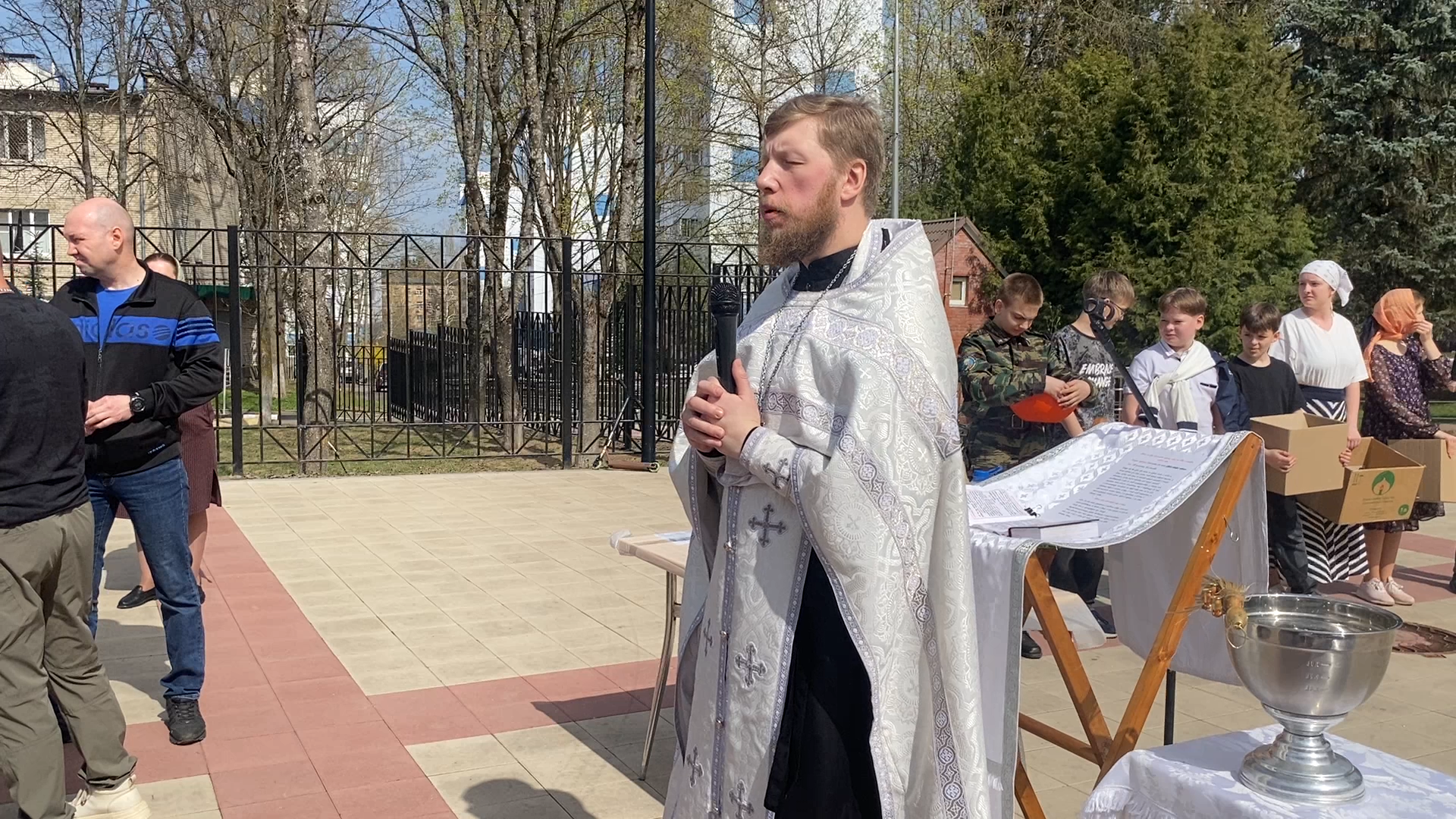 пасха, светлая пасха, праздник пасхи, освящение куличей, храм рвсн во власихе,