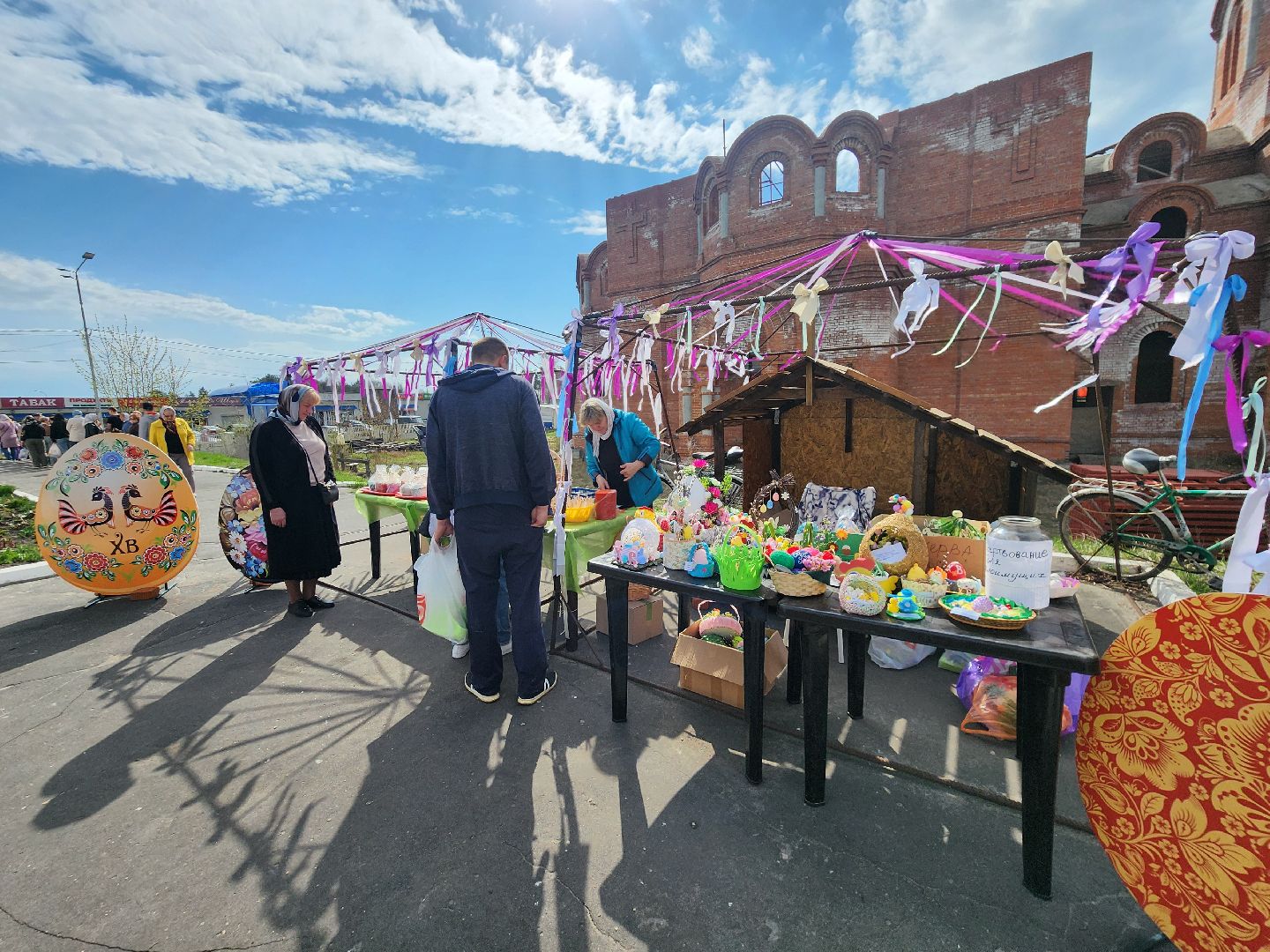 благотворительная ярмарка, шатура, никольский храм, пасха 2025, ихтис,