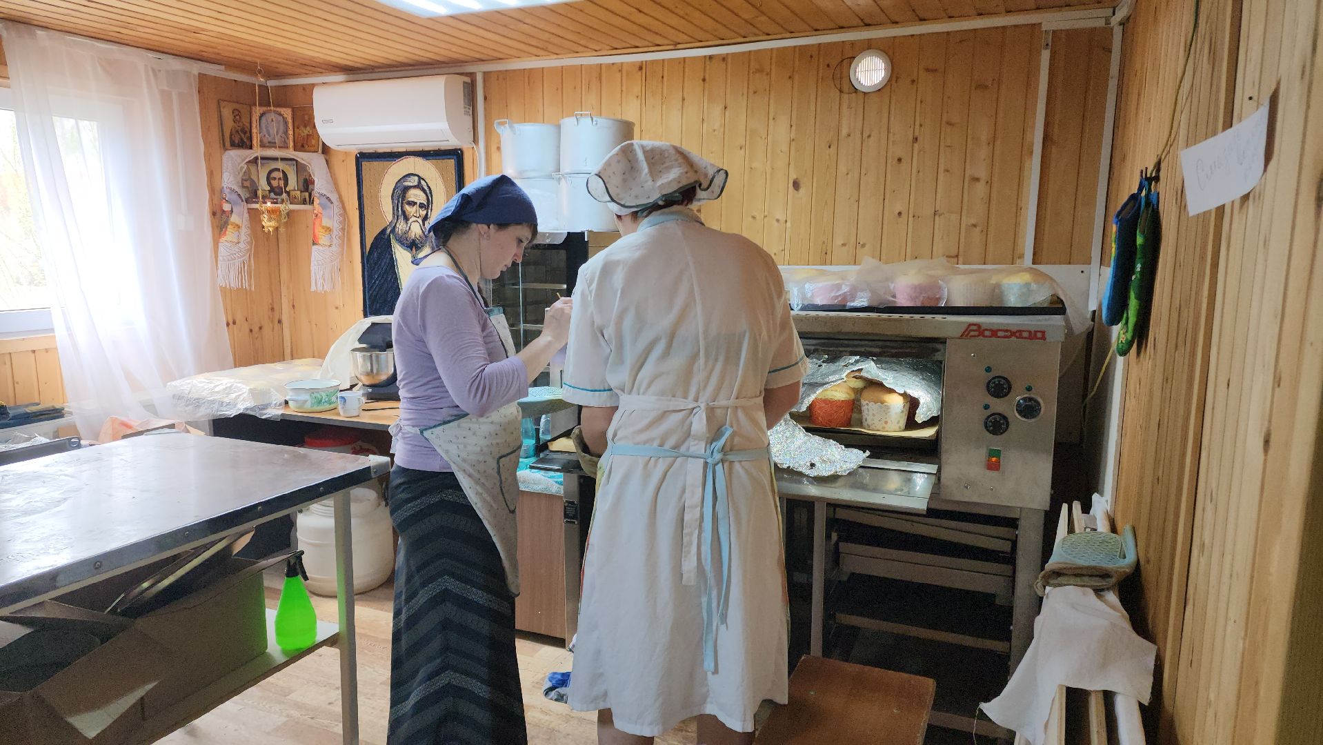 пасха 2025, шатура, никольский храм, куличи, куличи для военнослужащих,