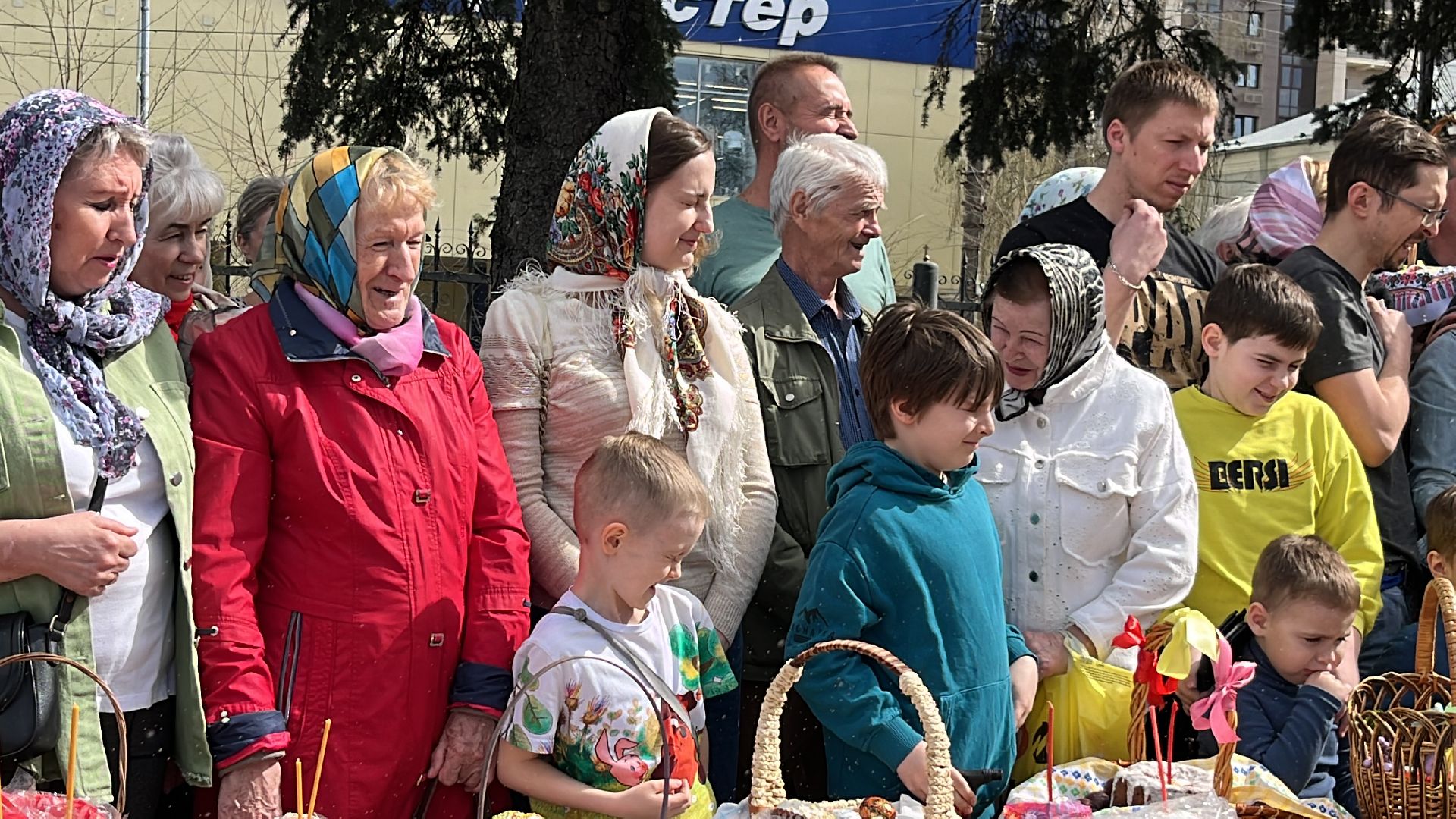 наро-фоминск,никольский собор наро-фоминска, наро-фоминский городской округ, освящение куличей,