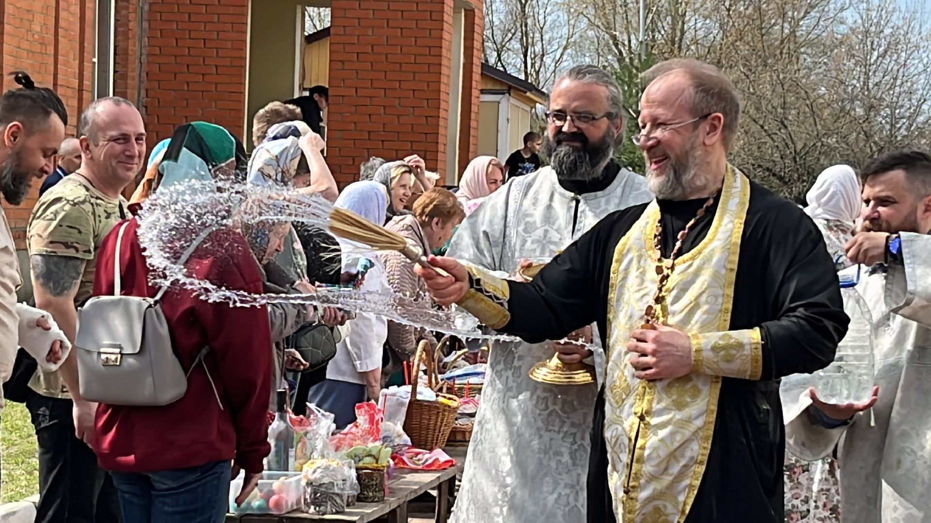 наро-фоминск,никольский собор наро-фоминска, наро-фоминский городской округ, освящение куличей,