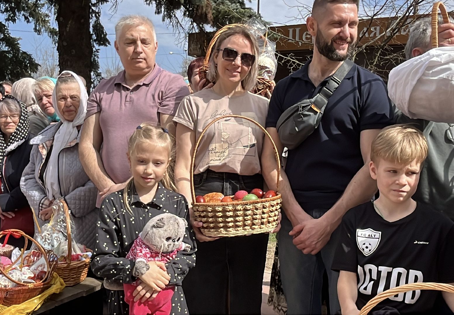 наро-фоминск,никольский собор наро-фоминска, наро-фоминский городской округ, освящение куличей,