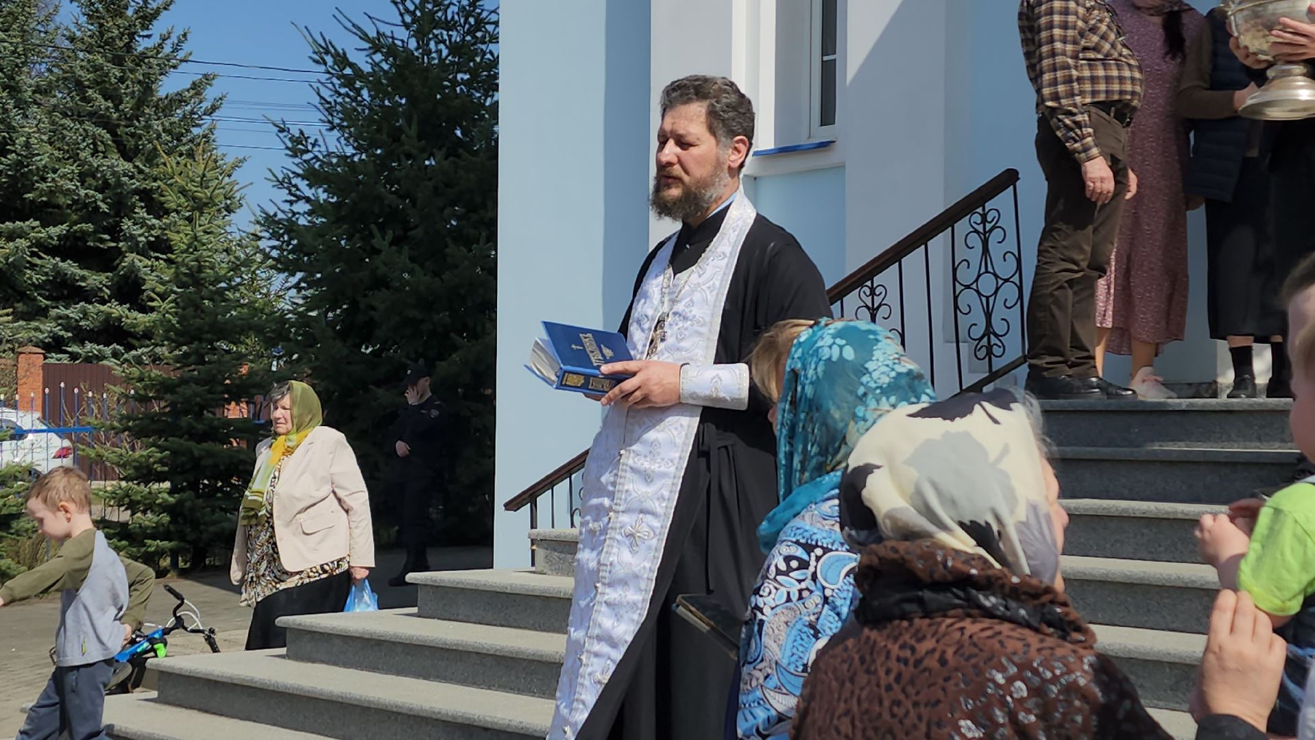 пушкино, храм, пасха, освящение куличей, христианский праздник, христос воскрес,