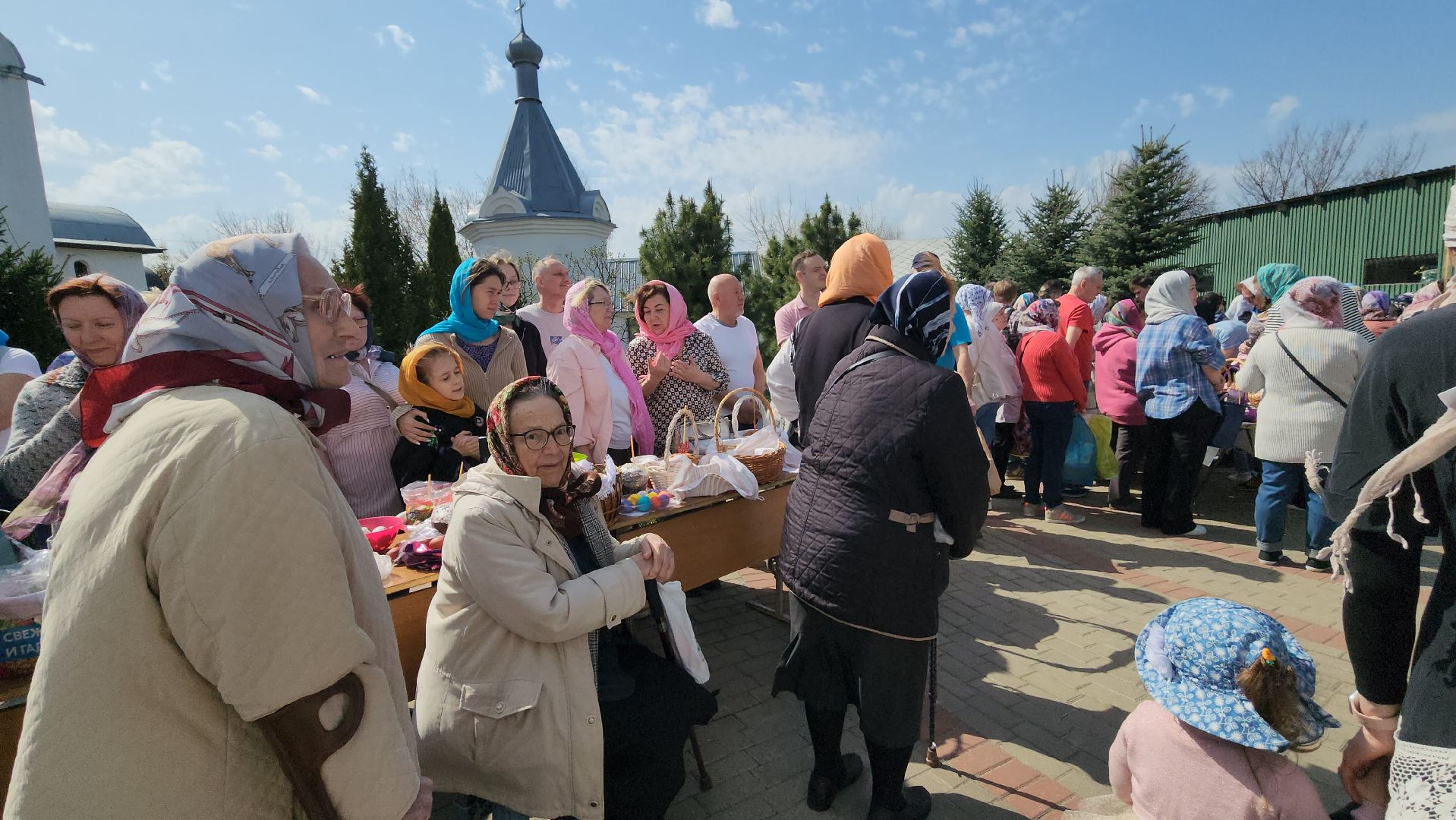 пушкино, храм, пасха, освящение куличей, христианский праздник, христос воскрес,