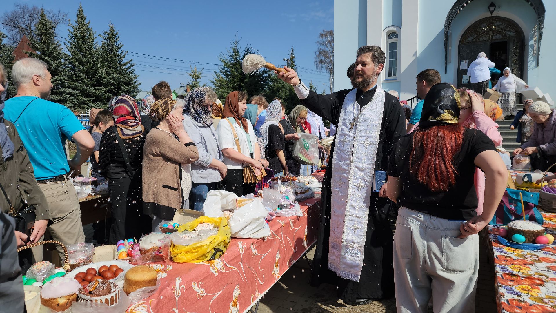 пушкино, храм, пасха, освящение куличей, христианский праздник, христос воскрес,