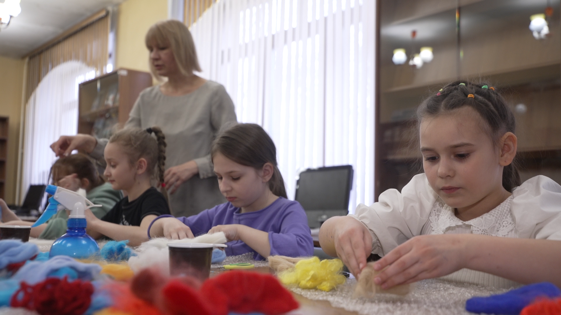 дворец культуры власиха,  библиотека компас, власиха дети, участники сво, мастер-класс к пасхе,