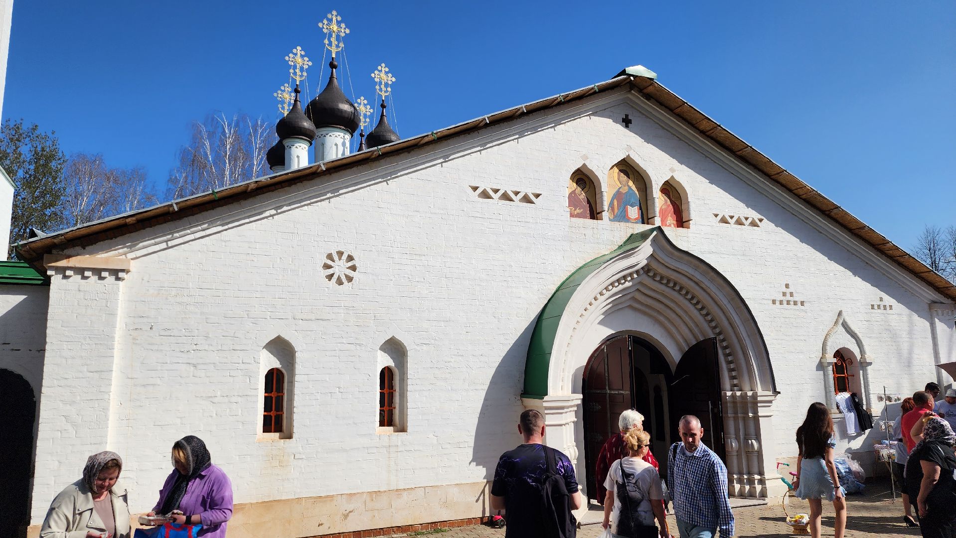 освящение куличей, истра, волонтерское движение,