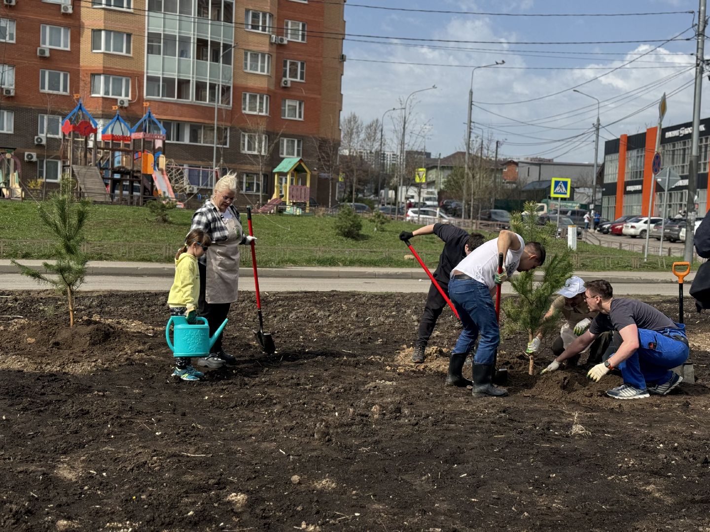 высадка деревьев, ленинский городской округ, субботник,