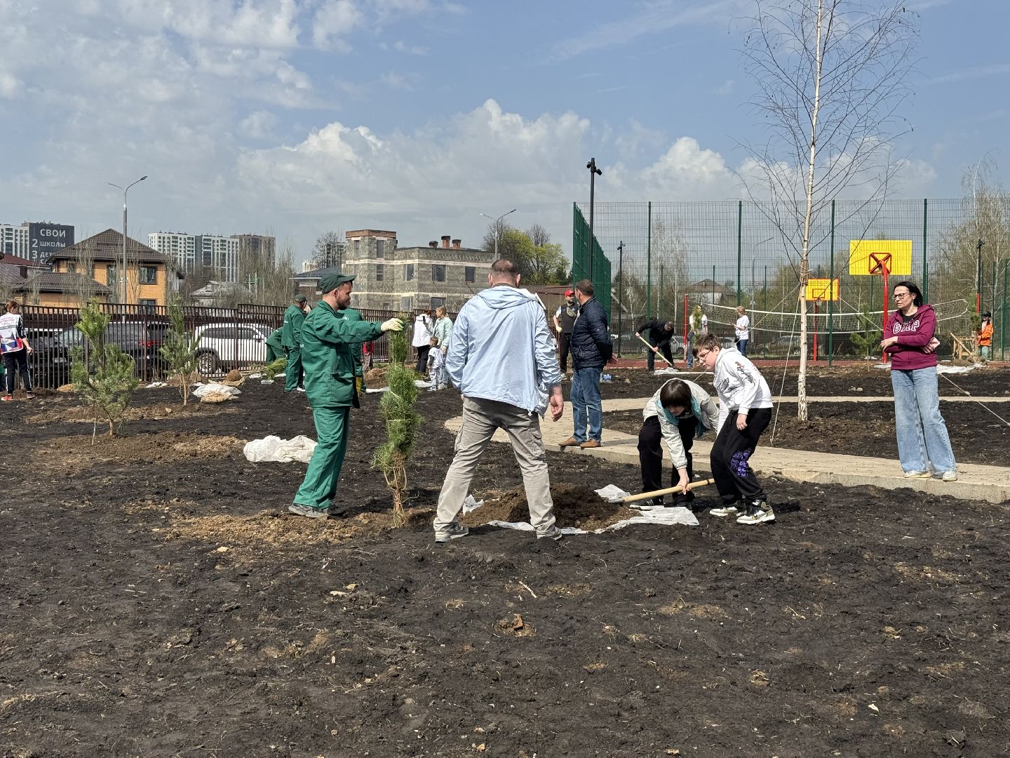 высадка деревьев, ленинский городской округ, субботник,