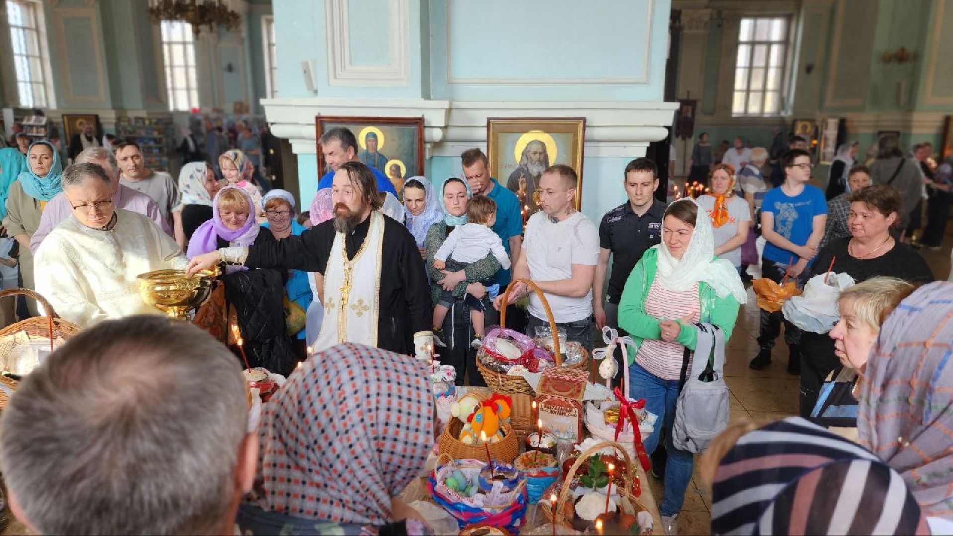 Дмитров, Яхрома, Троицкий собор в Яхроме, Пасха,