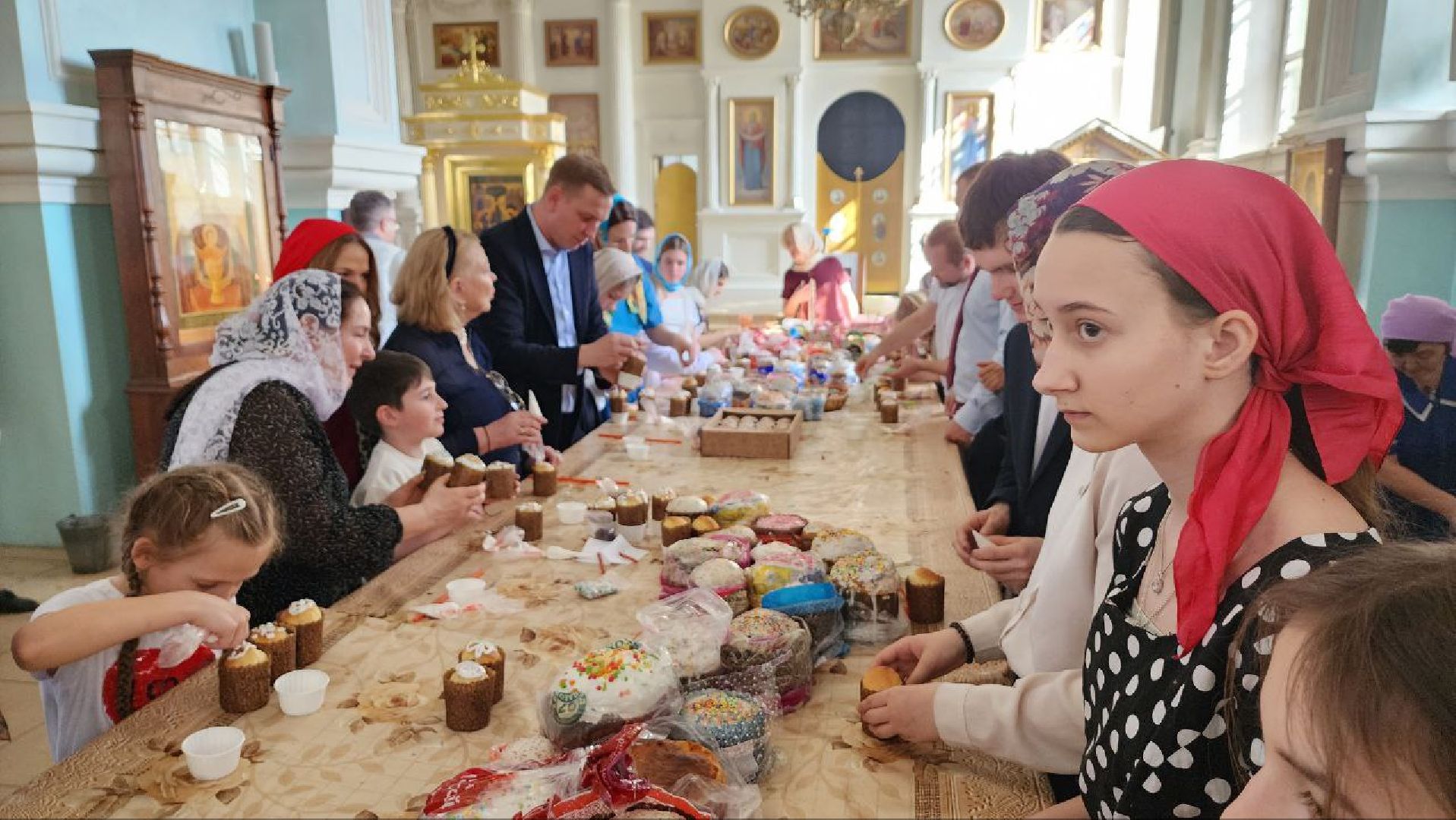 Дмитров, Яхрома, Троицкий собор в Яхроме, Пасха,