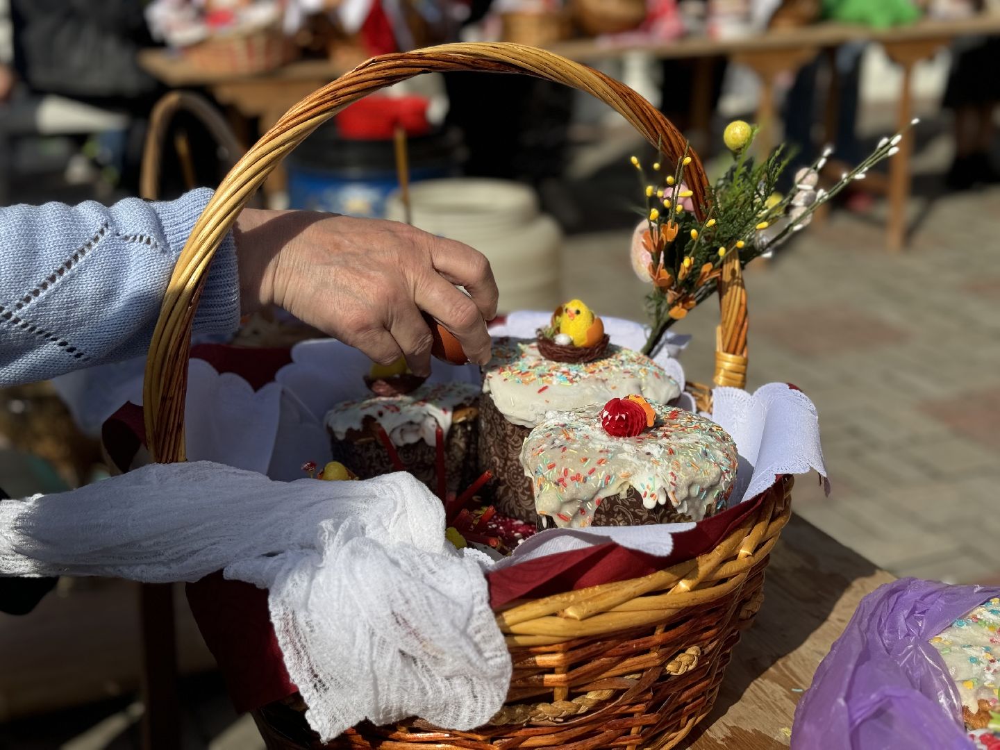 пасха, храм георгия победоносца, освещение куличей,