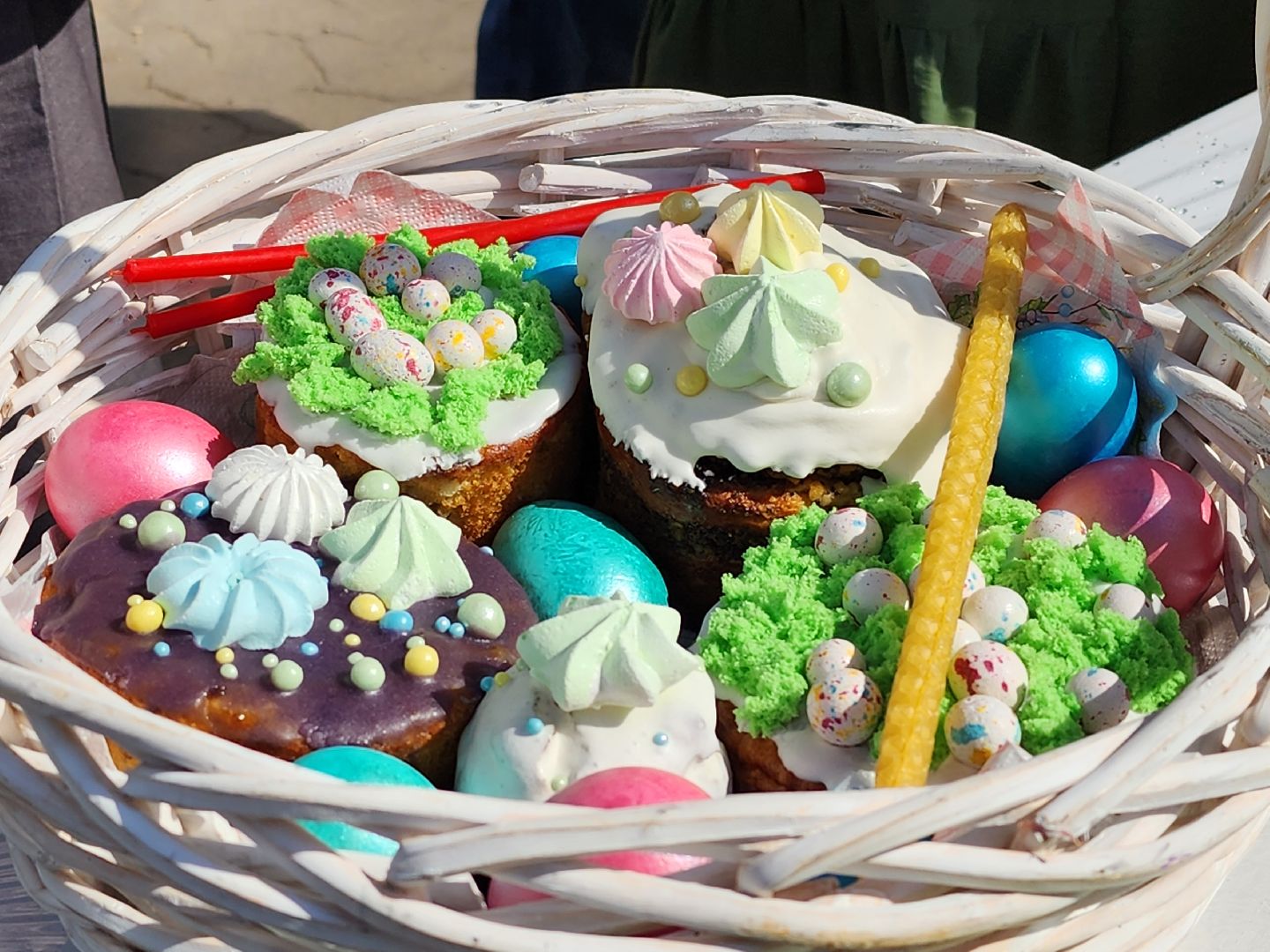 королёв, пасхальные традиции, освящение яиц и куличей, храм рождества пресвятой богородицы,