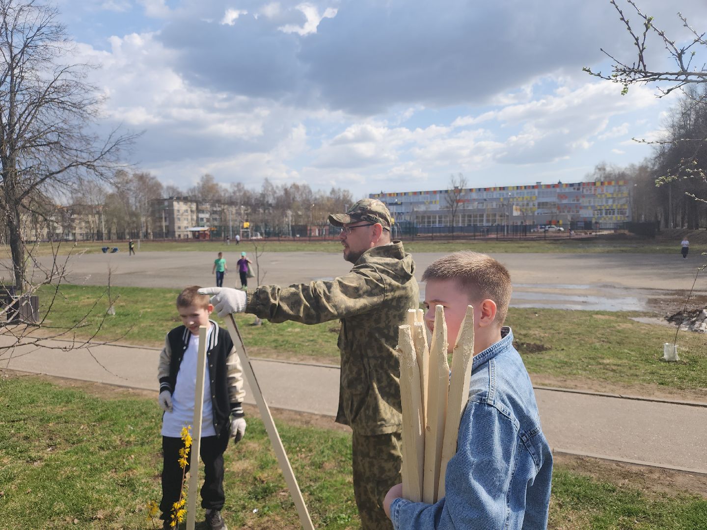 сергиев посад,  благоустройство, субботник,андрей мардасов, тимофей лагутин,