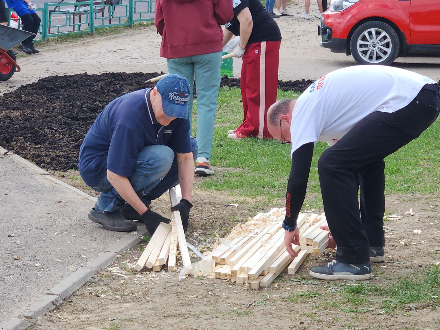 сергиев посад,  благоустройство, субботник,андрей мардасов, тимофей лагутин,