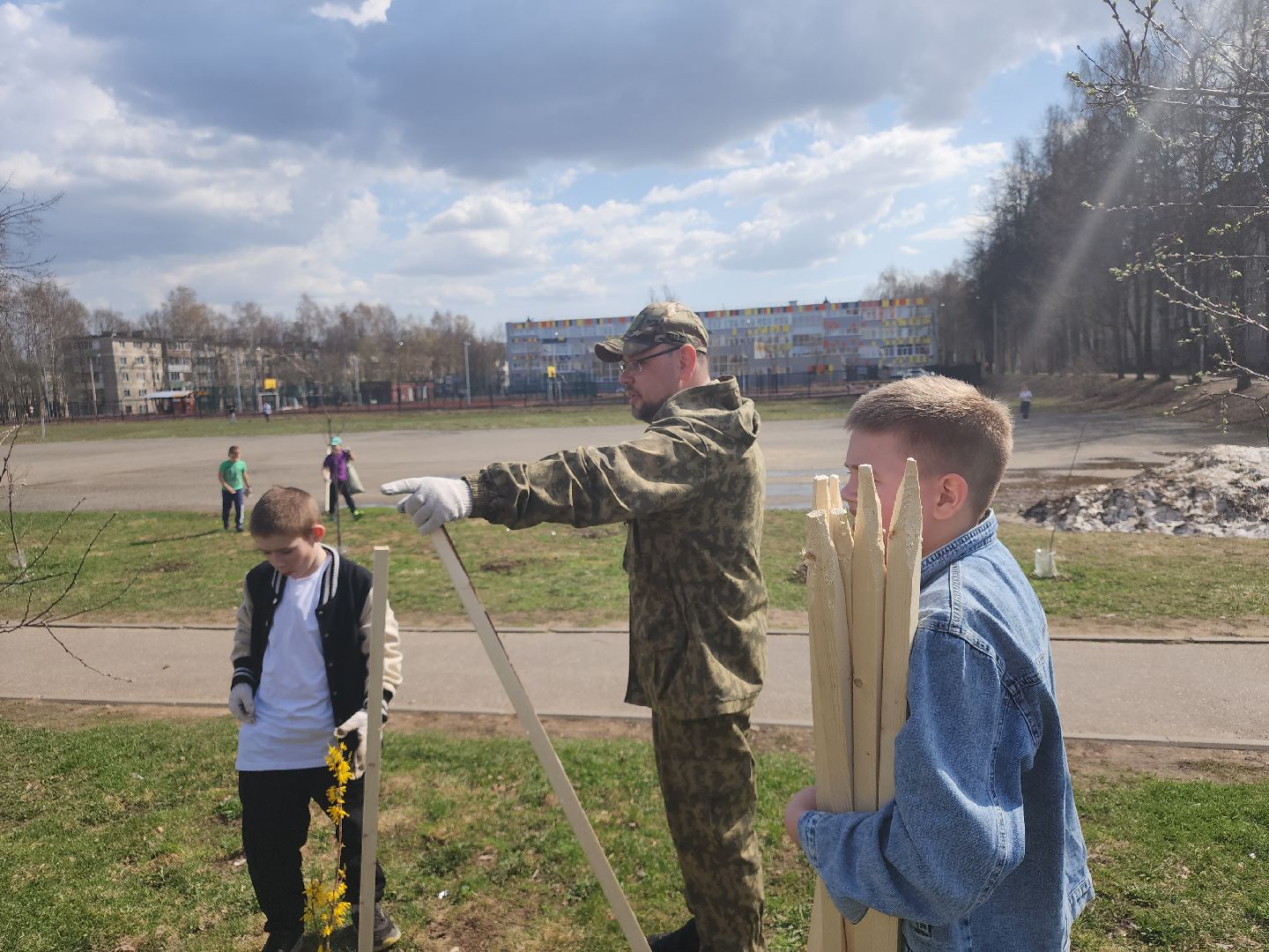 сергиев посад,  благоустройство, субботник,андрей мардасов, тимофей лагутин,