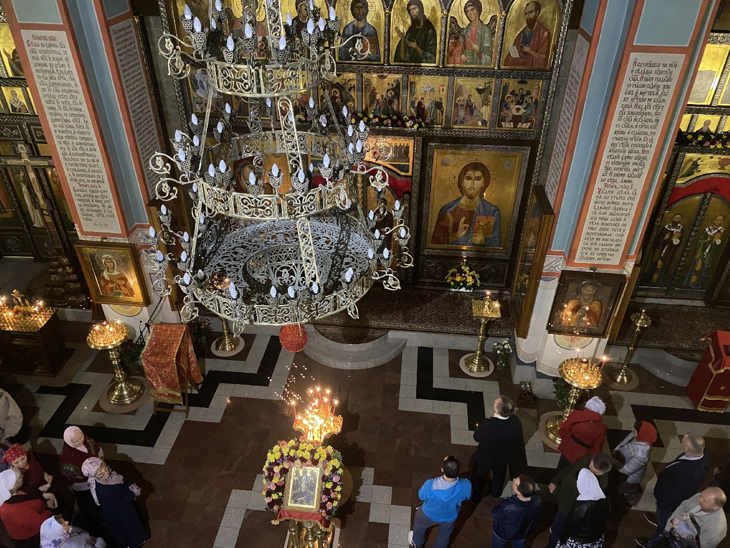 светлая пасха, храм рвсн во власихе, власиха храм, крестный ход, праздник пасхи,