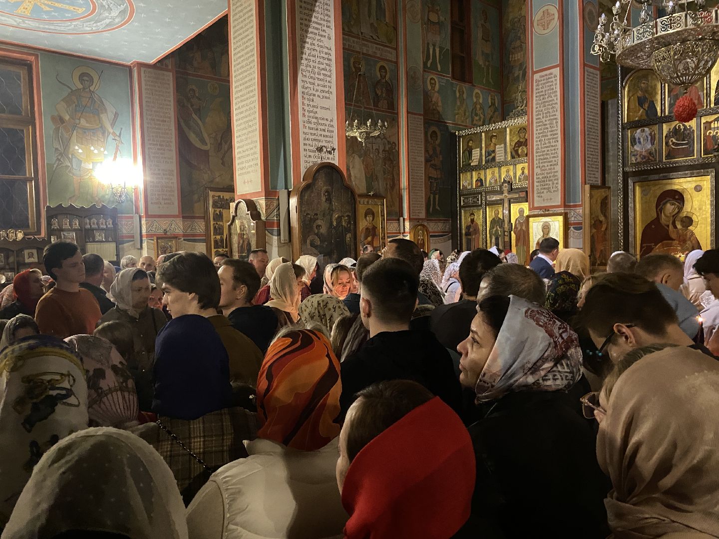 светлая пасха, храм рвсн во власихе, власиха храм, крестный ход, праздник пасхи,