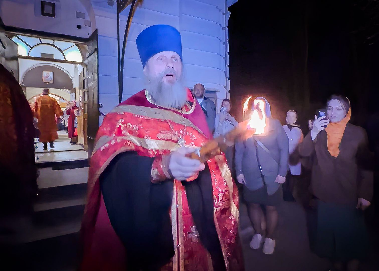 клин, эксклюзив, пасха, общество, благодатный огонь, храмы, подмосковье,