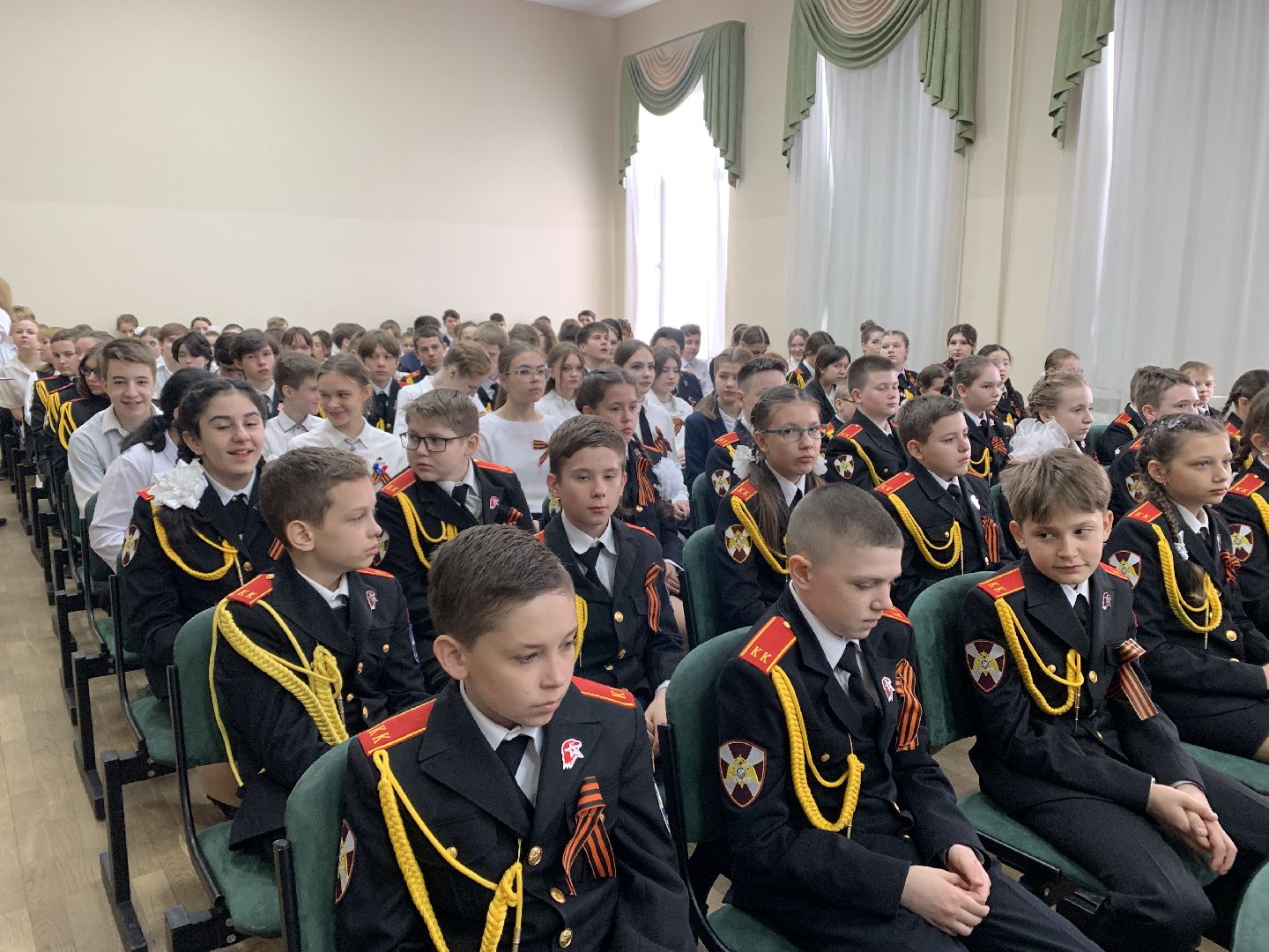 Балашиха, Подмосковье, СВО, уроки Мужества, орден Мужества, Росгвардия, школы