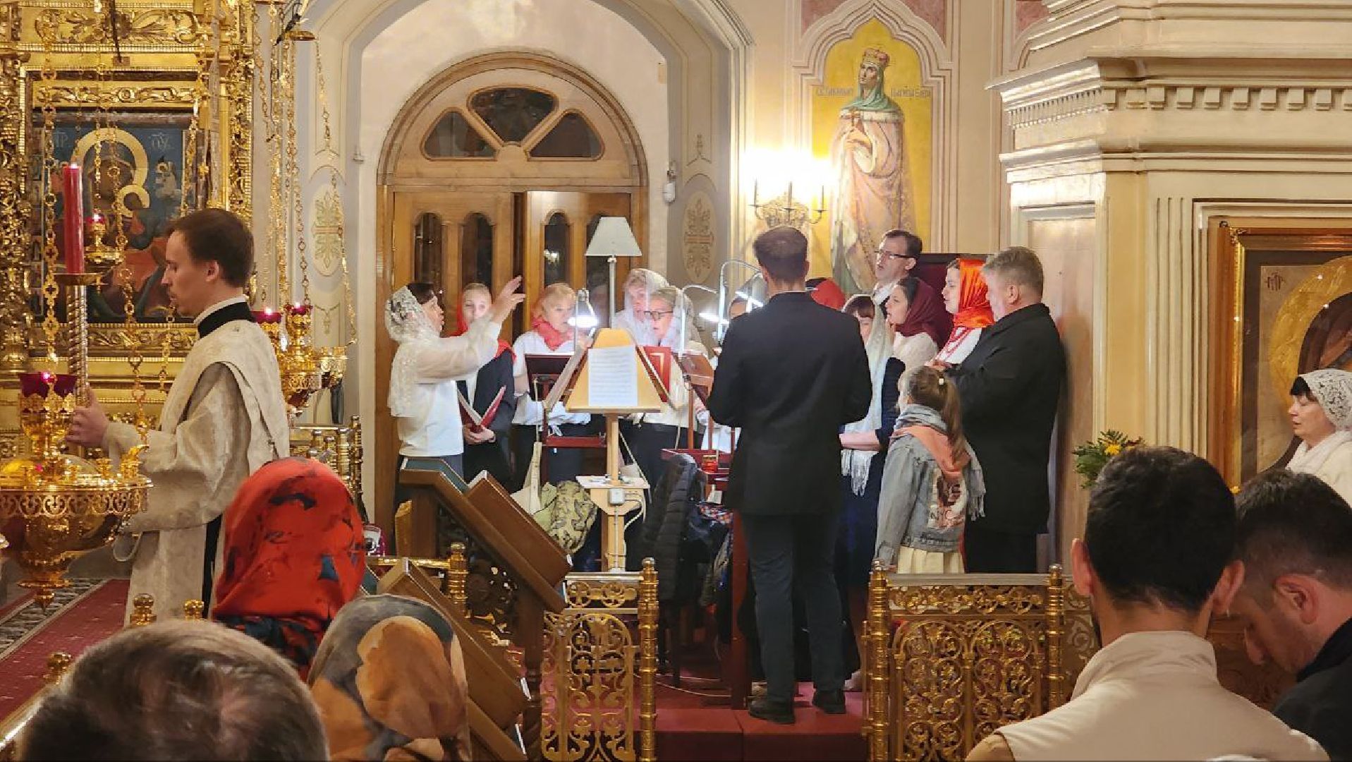 Дмитров, Успенский собор в Дмитрове, Пасха,