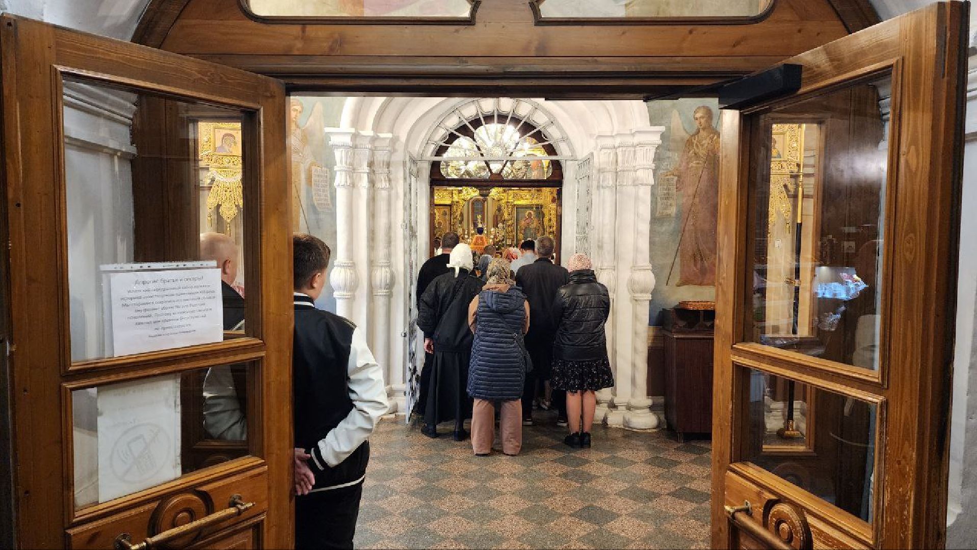 Дмитров, Успенский собор в Дмитрове, Пасха,