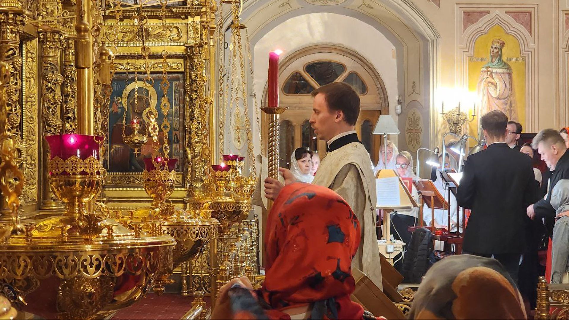 Дмитров, Успенский собор в Дмитрове, Пасха,