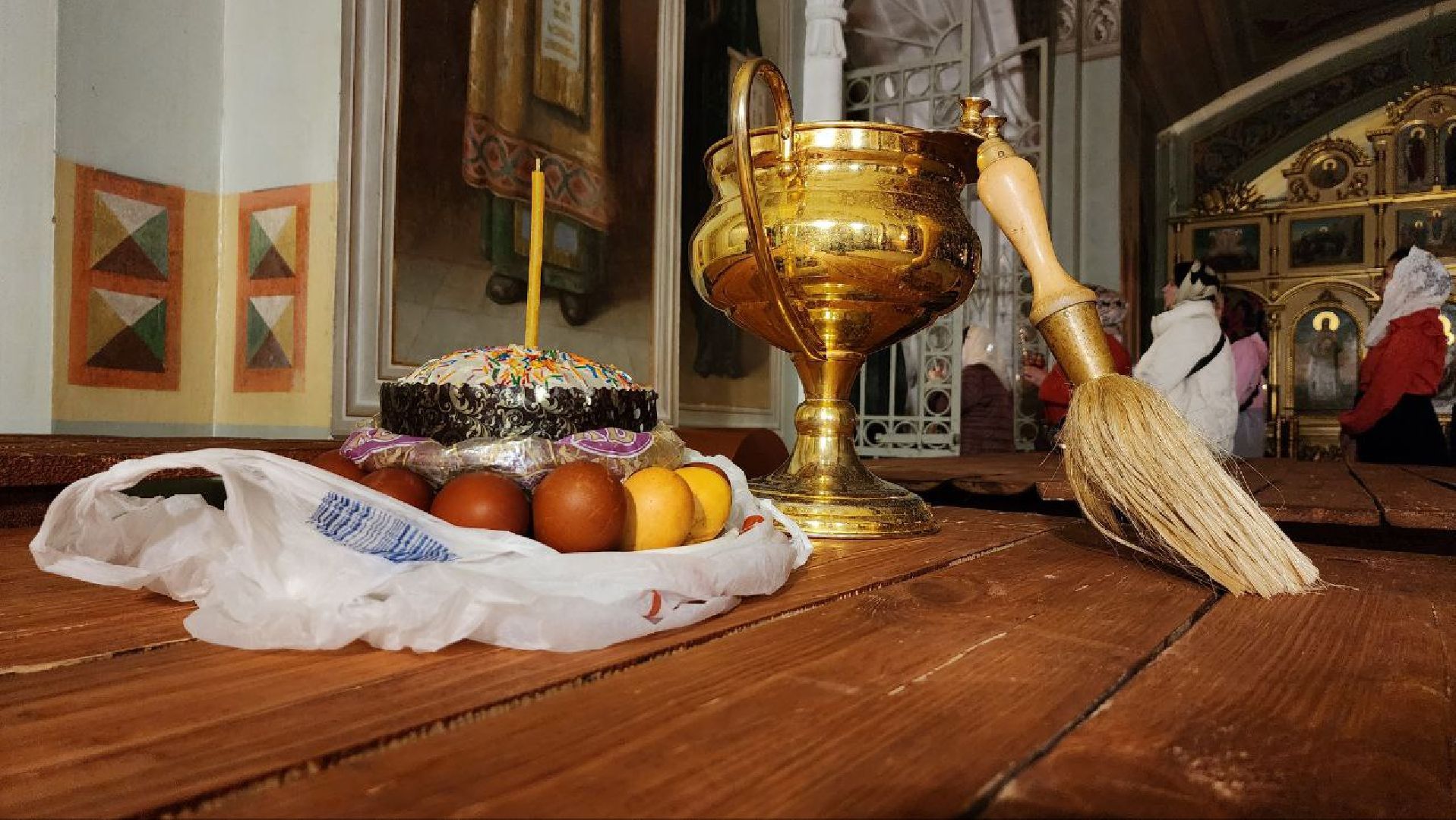 Дмитров, Успенский собор в Дмитрове, Пасха,