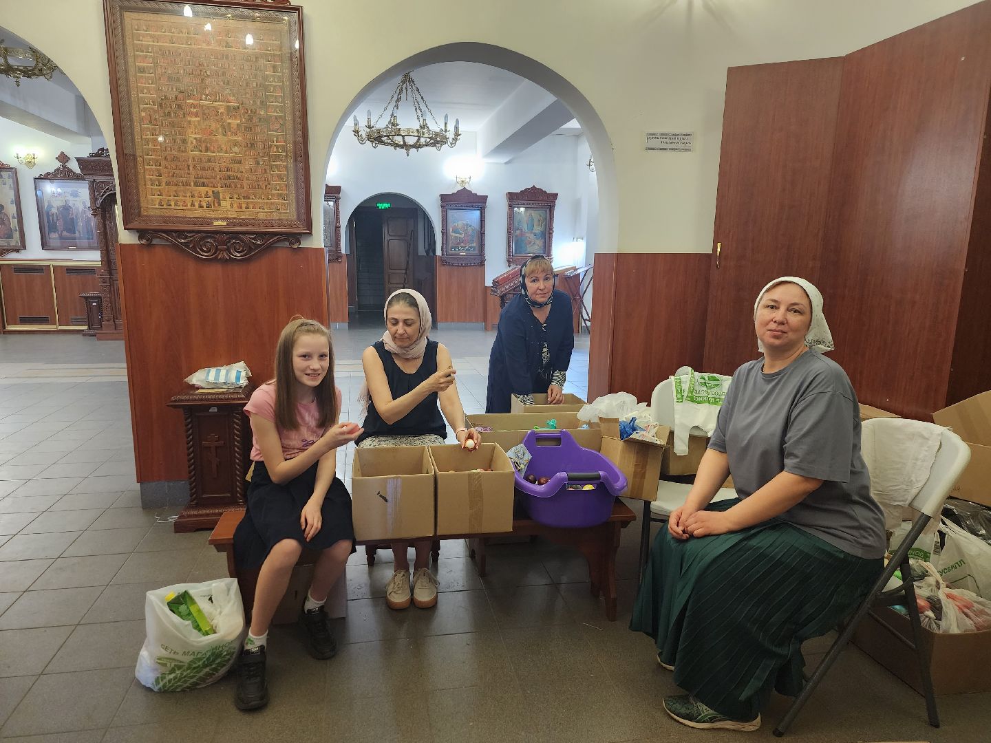 королёв, помощь нуждающимся в королеве, светлое христово воскресенье , пасхальная неделя,