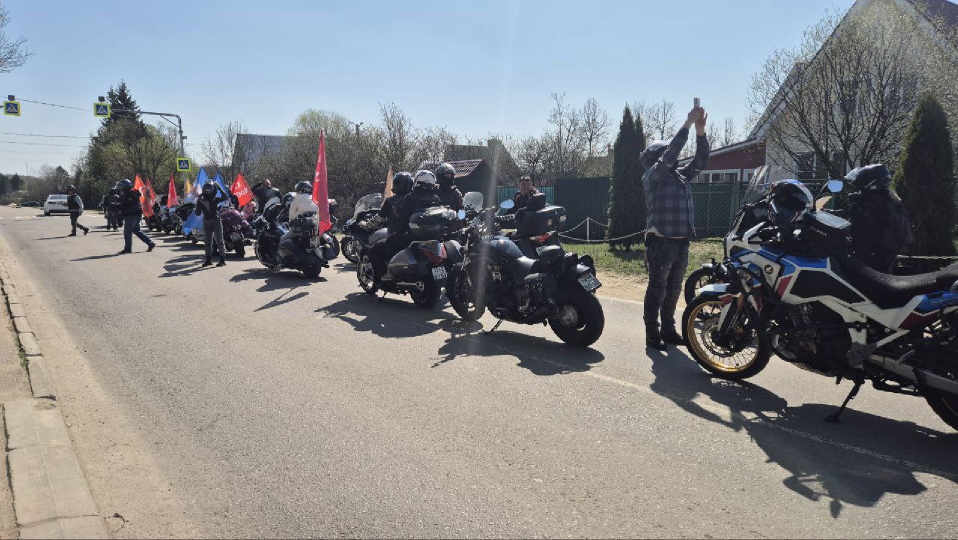 культура, трандиции, пасха, воскресенк, домодедово, подмосковье,  крестный ход, мотопробег, автопробег,