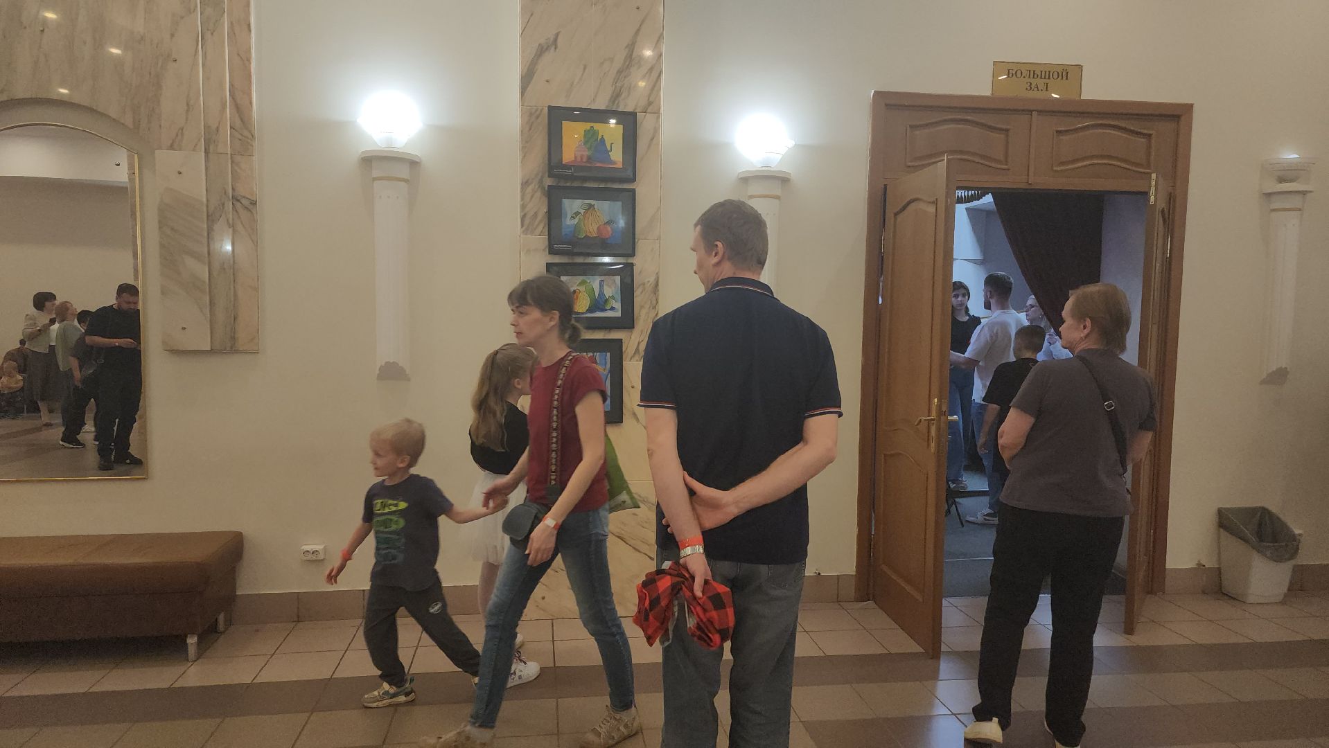 долгопрудный, дк вперед, юные художники, живой карандаш,